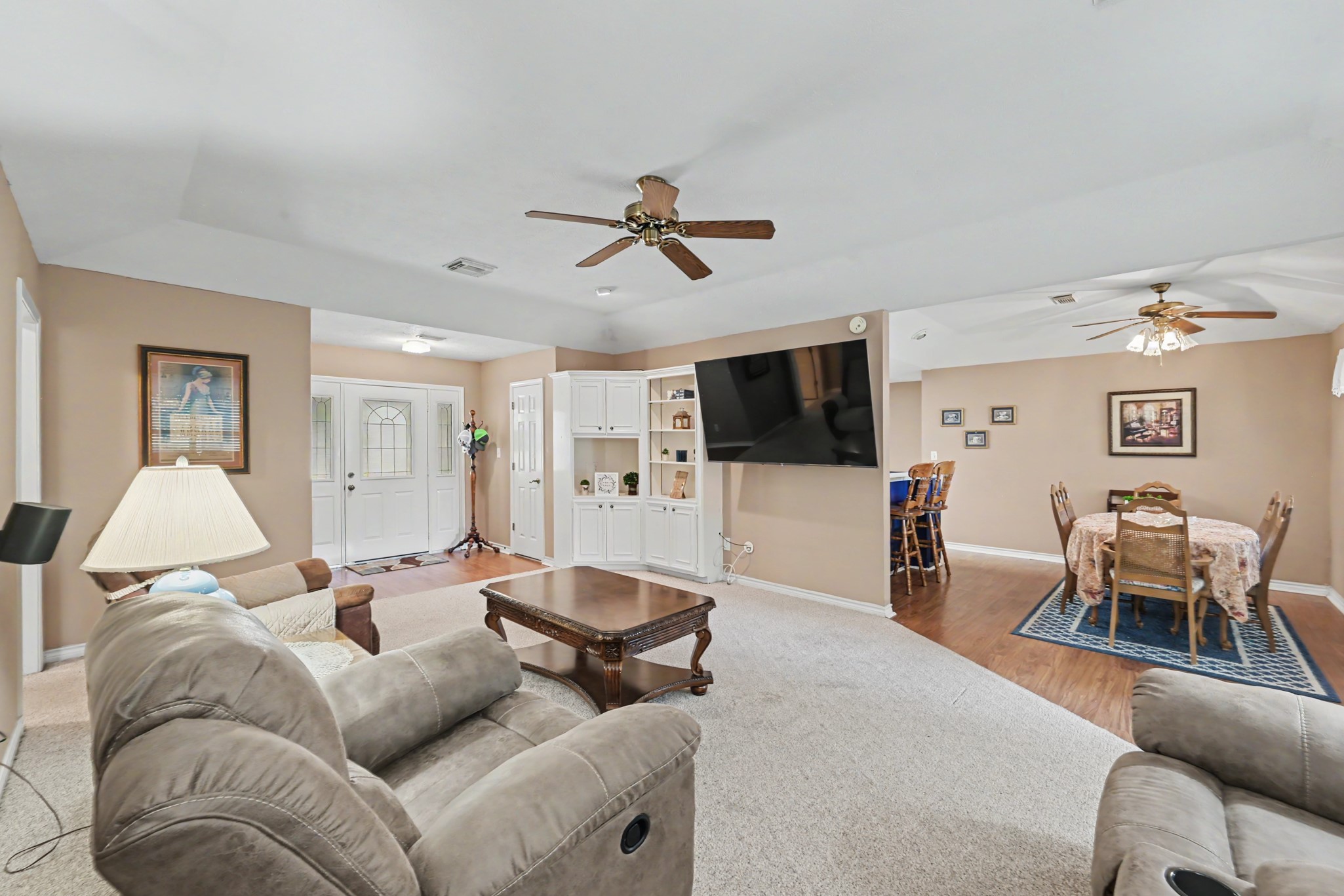 281 Broadmoor Drive Property Photo 6