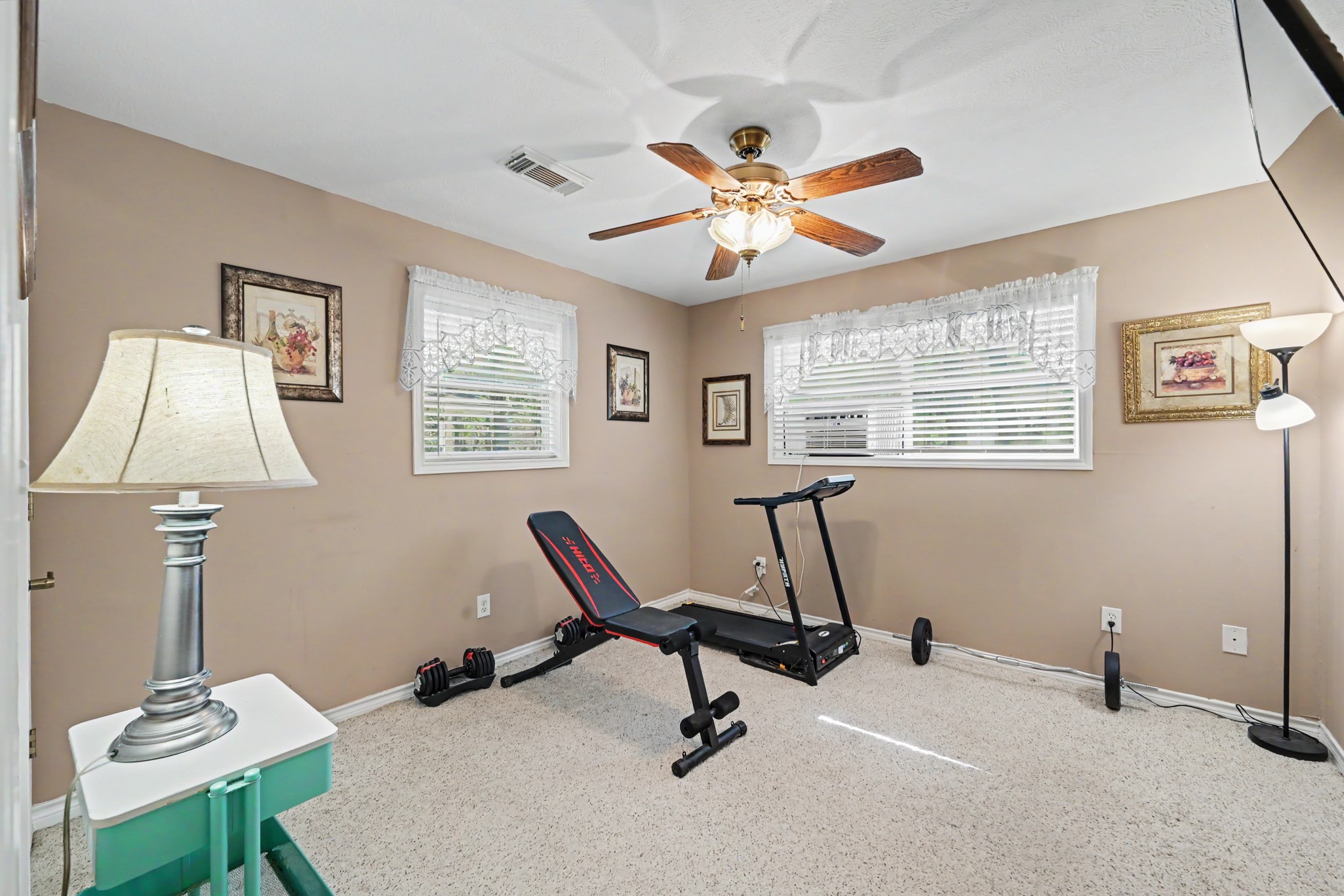 281 Broadmoor Drive Property Photo 14