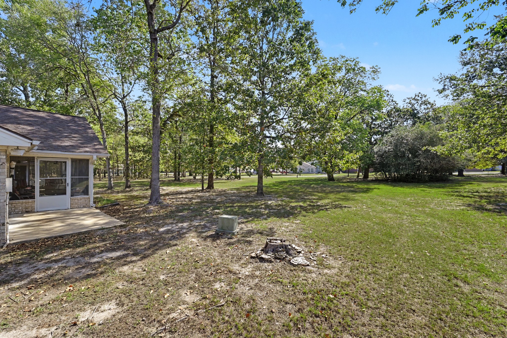 281 Broadmoor Drive Property Photo 24