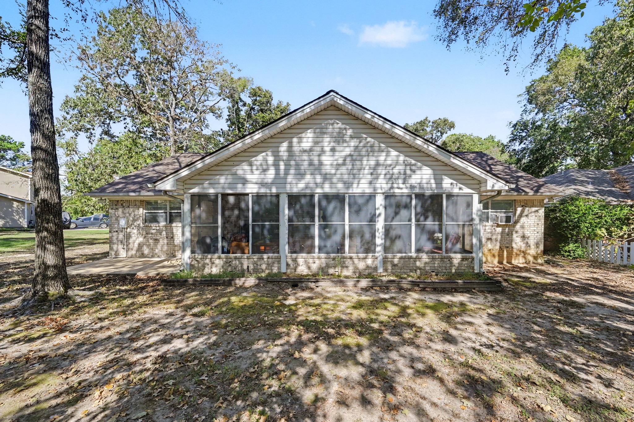 281 Broadmoor Drive Property Photo 25