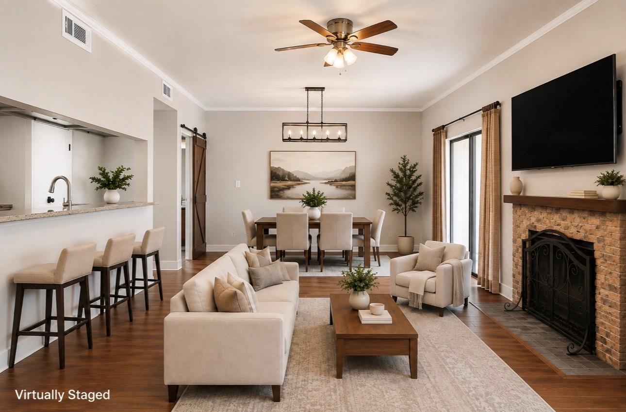 18809 Egret Bay Boulevard 214 Property Photo 2