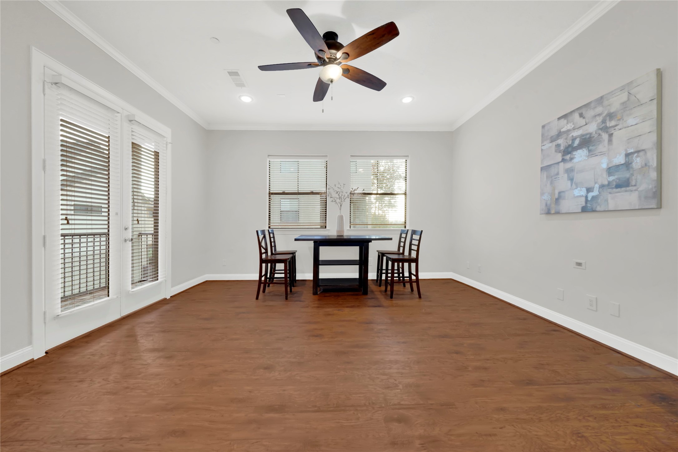 2609 Riverside Drive C Property Photo 11