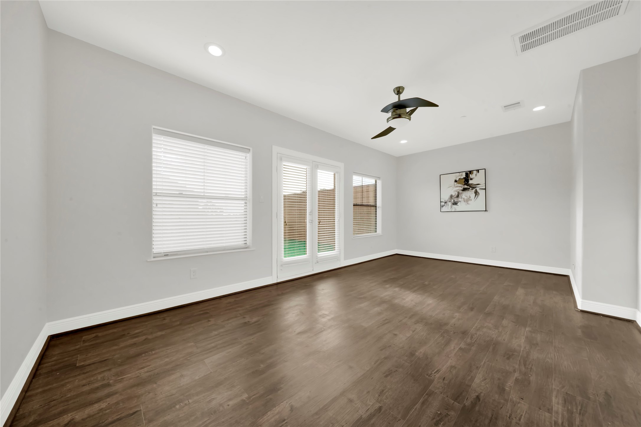 2609 Riverside Drive C Property Photo 29