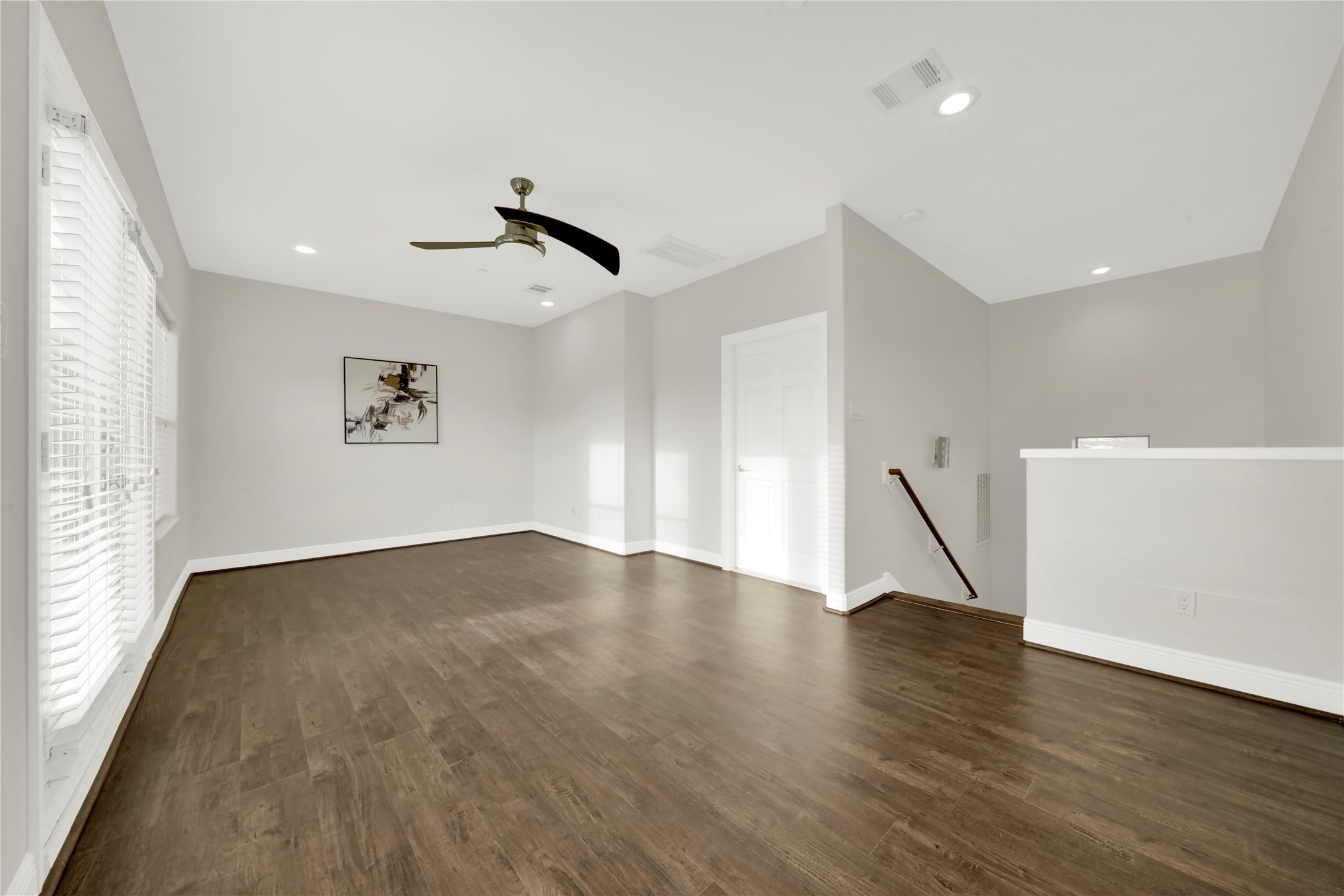 2609 Riverside Drive C Property Photo 30