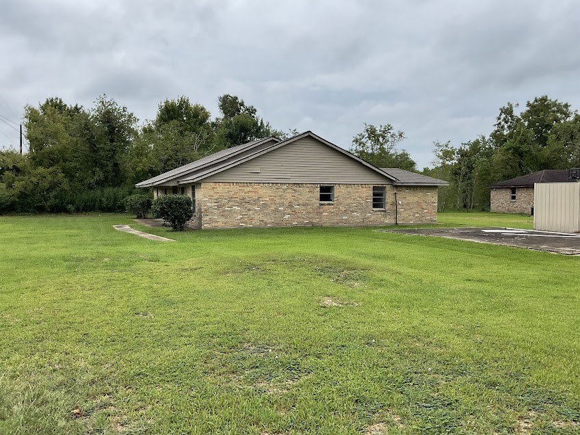 2068 Tx-36 Property Photo 1
