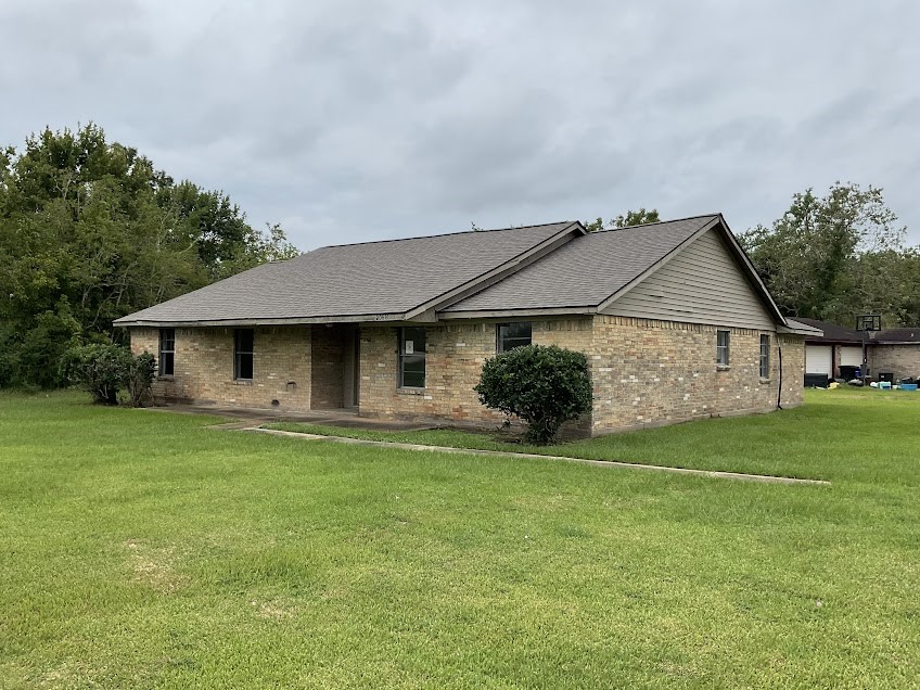 2068 Tx-36 Property Photo 13
