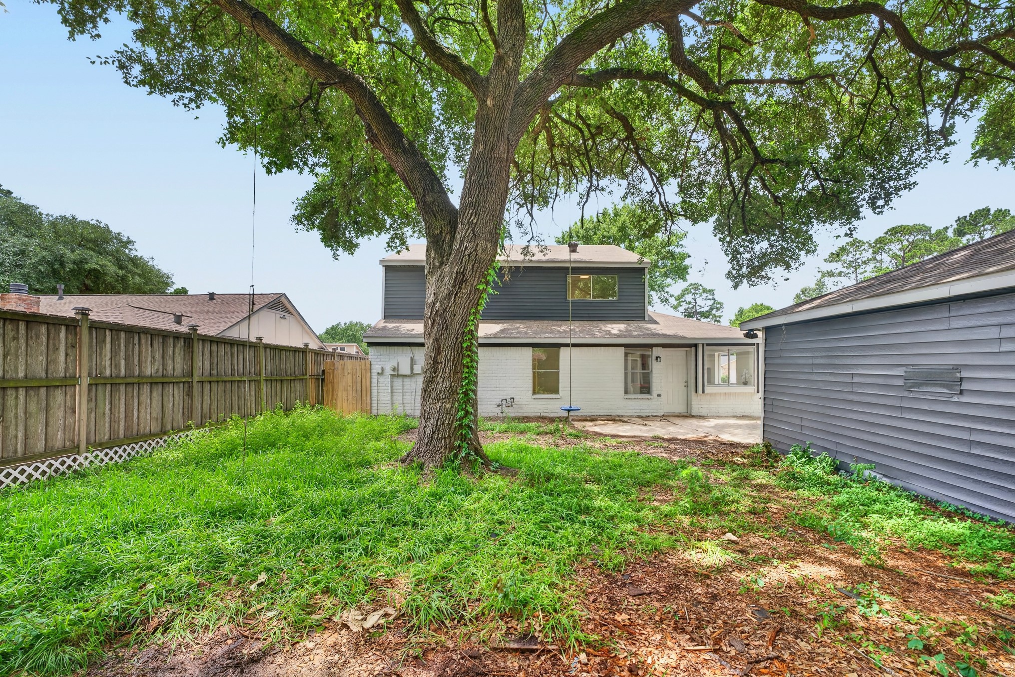 24106 Spring Mill Lane Property Photo 9