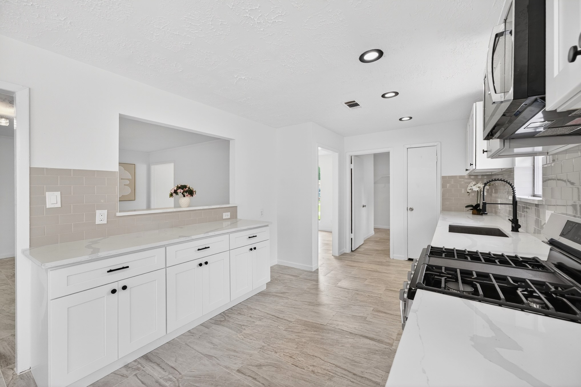 24106 Spring Mill Lane Property Photo 21