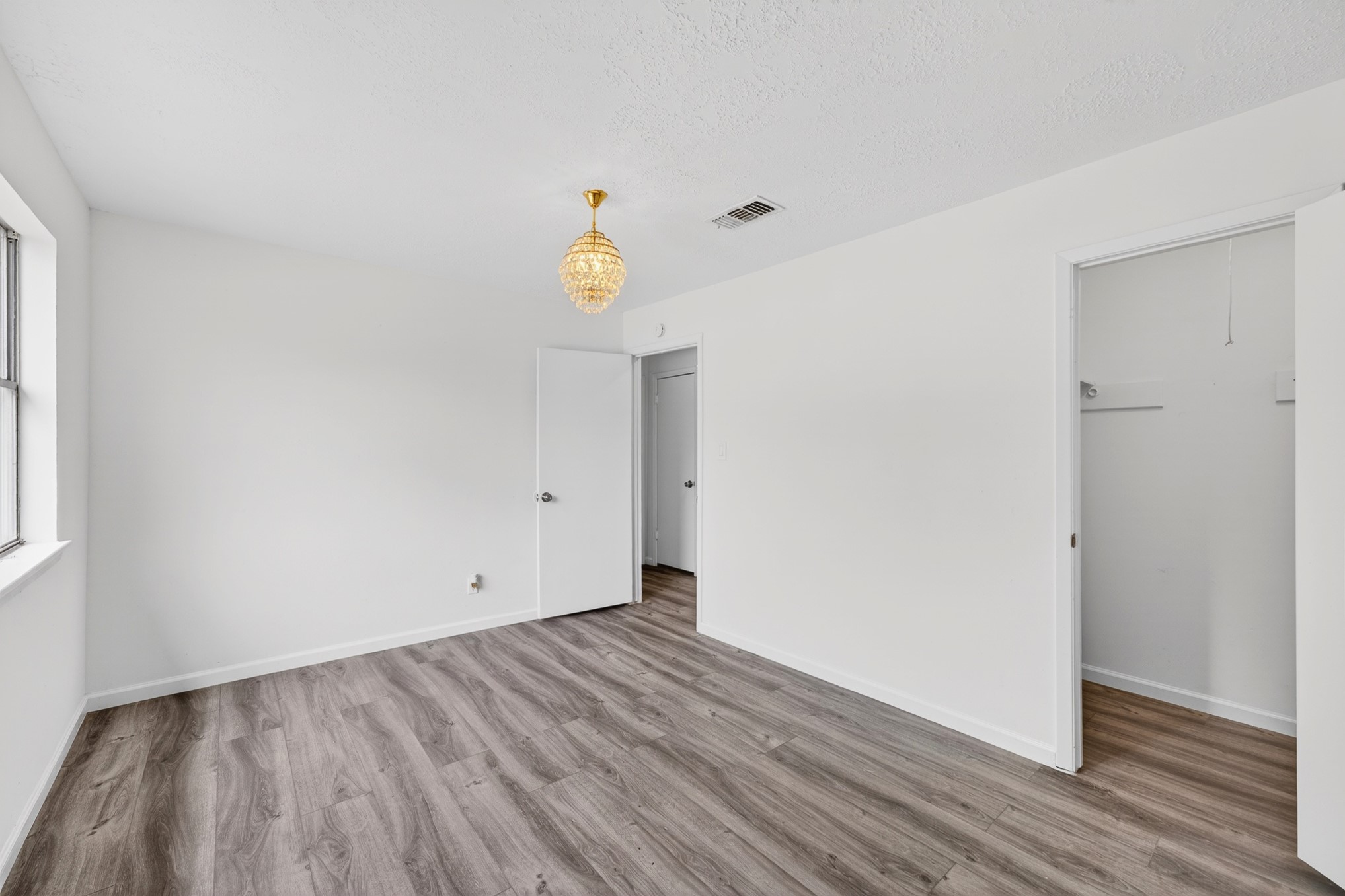 24106 Spring Mill Lane Property Photo 35