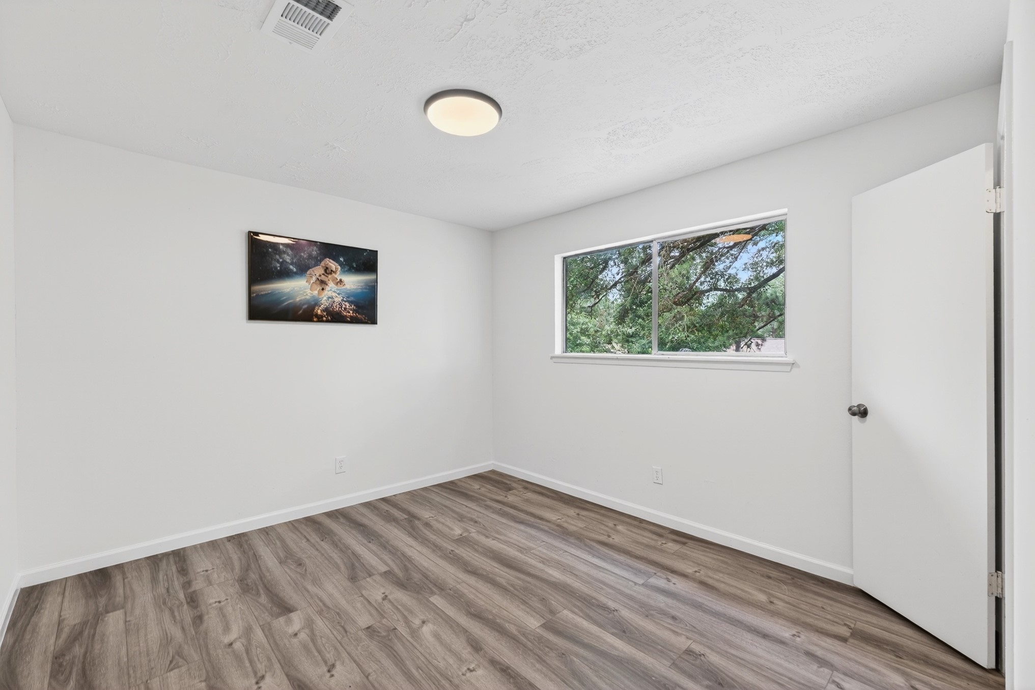 24106 Spring Mill Lane Property Photo 38