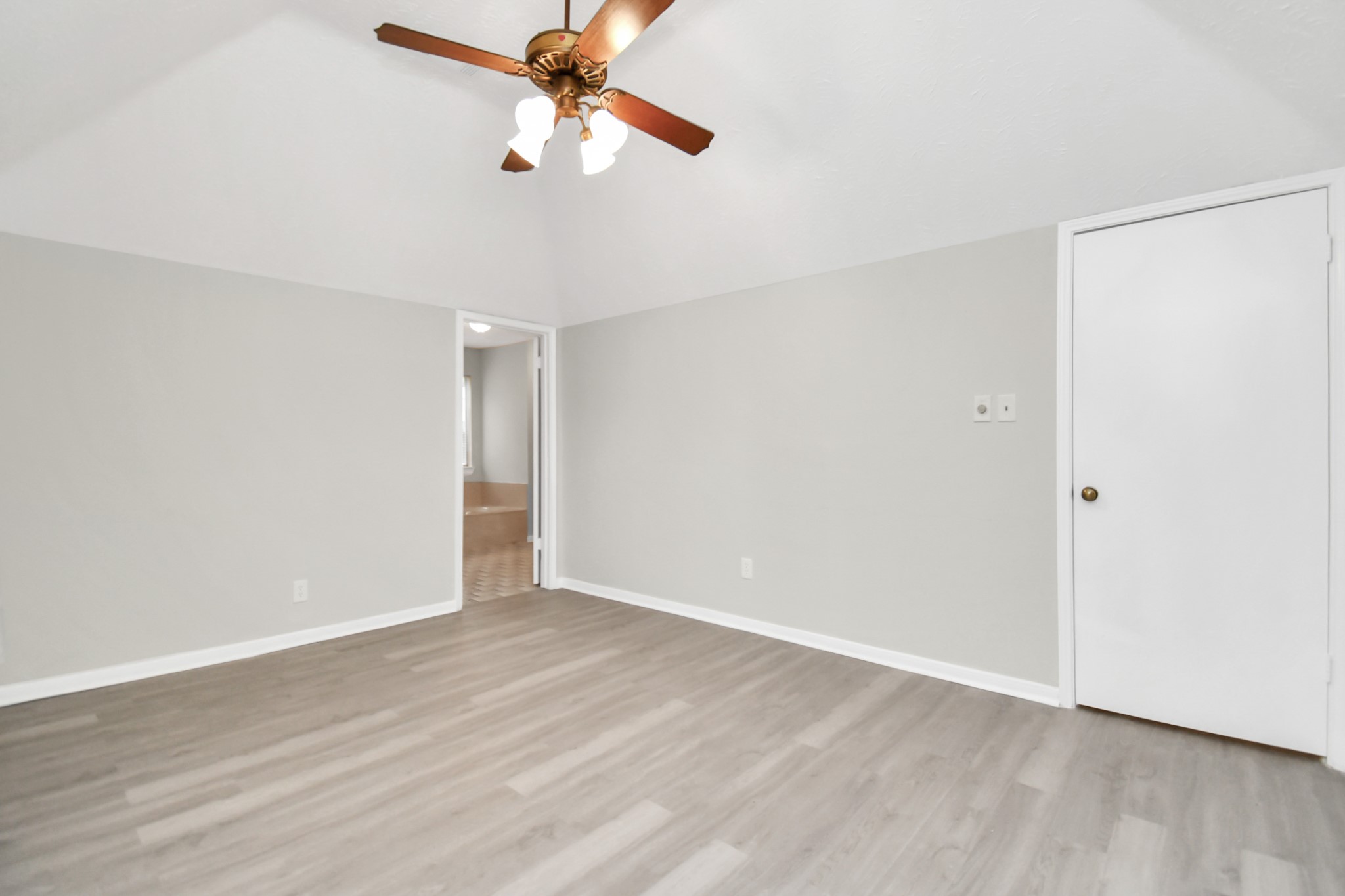 14810 Cypress Ridge Drive Property Photo 11