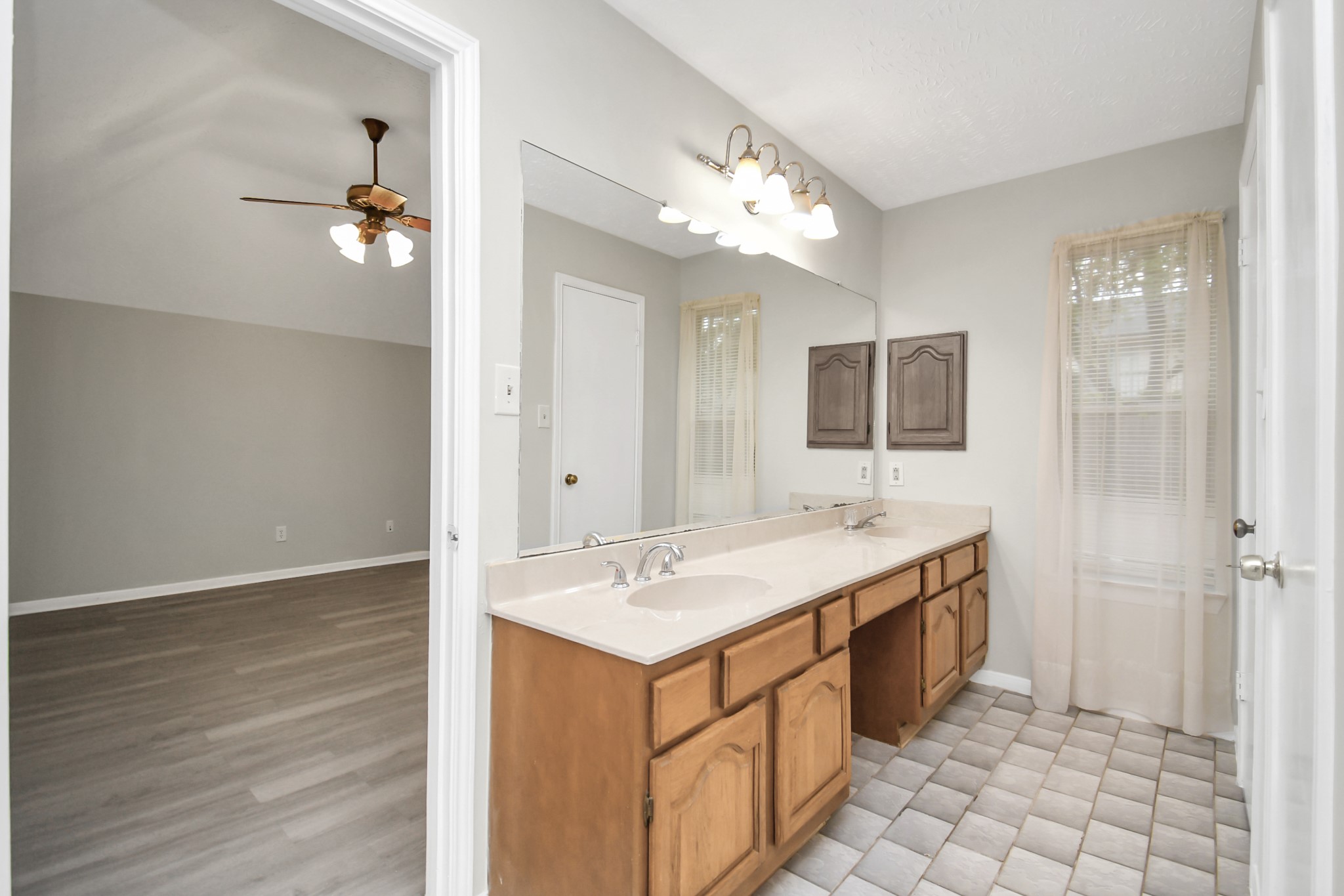 14810 Cypress Ridge Drive Property Photo 12
