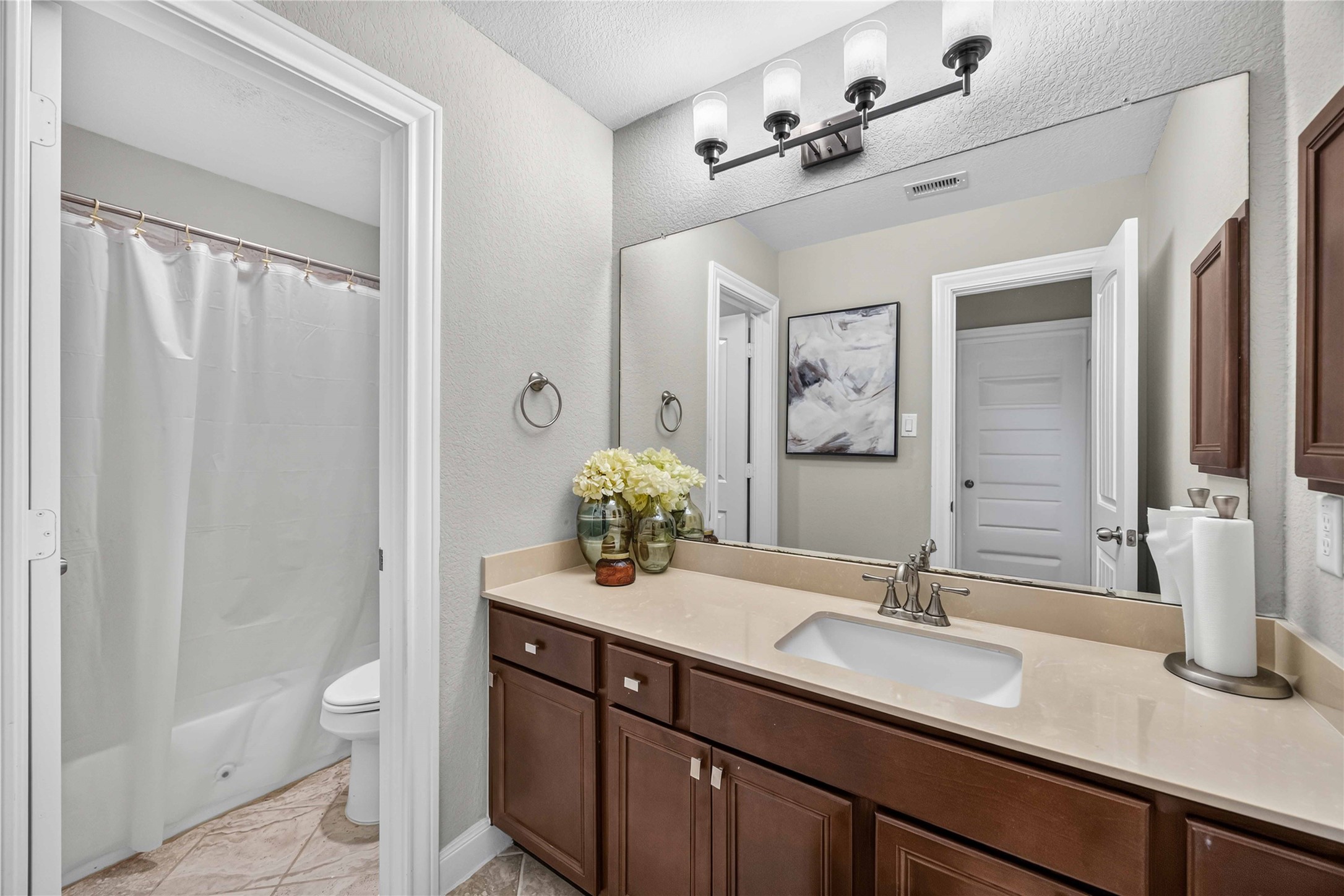 13510 Sorghum Drive Property Photo 32