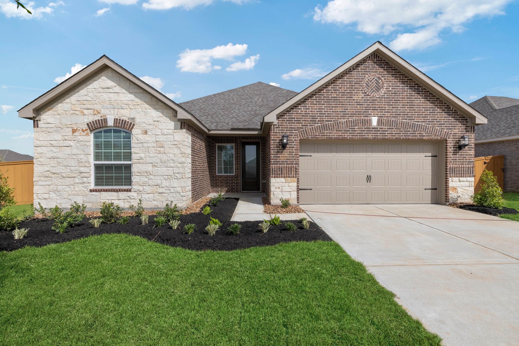 2908 Fair Wind Lane Property Photo 1