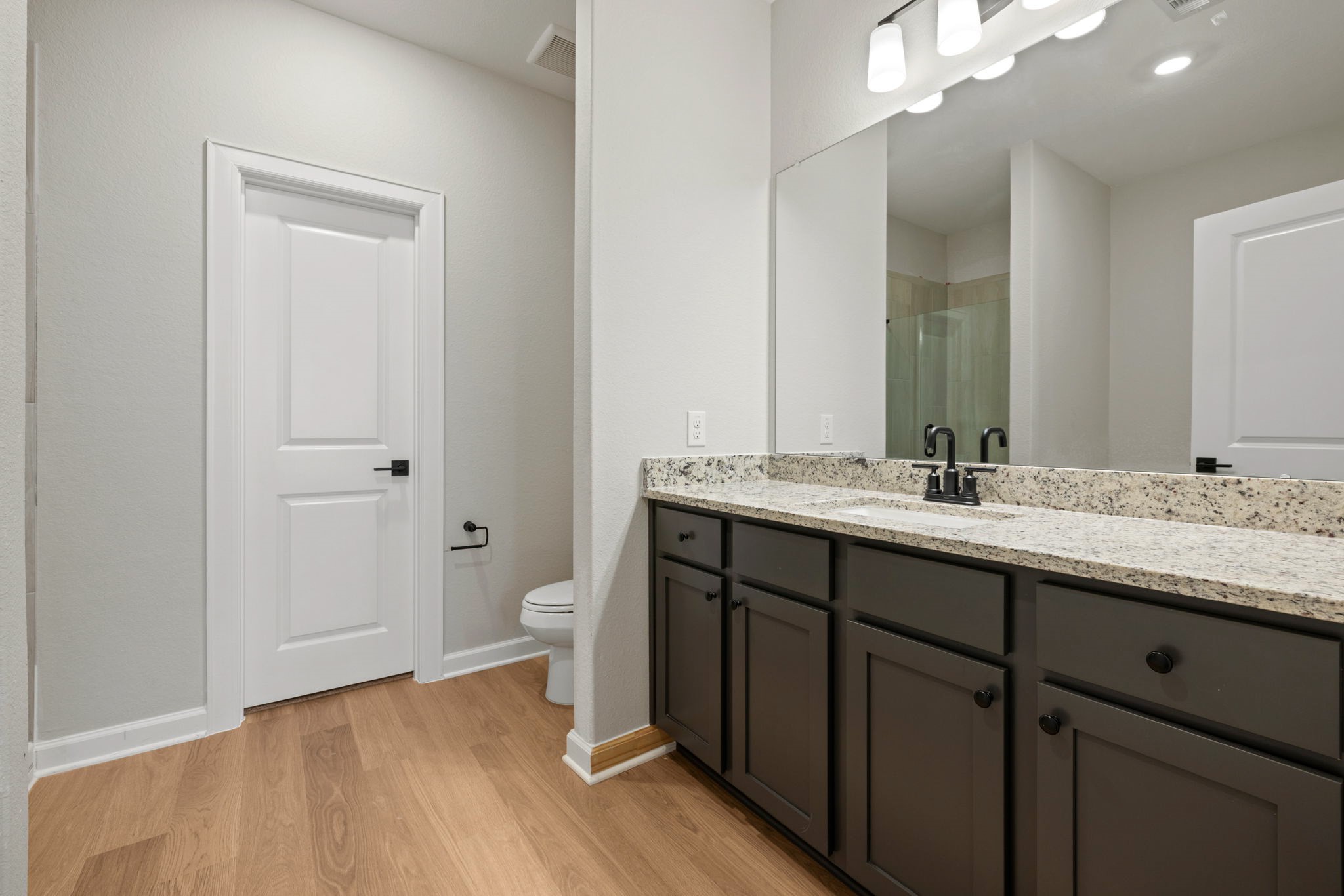 2908 Fair Wind Lane Property Photo 11