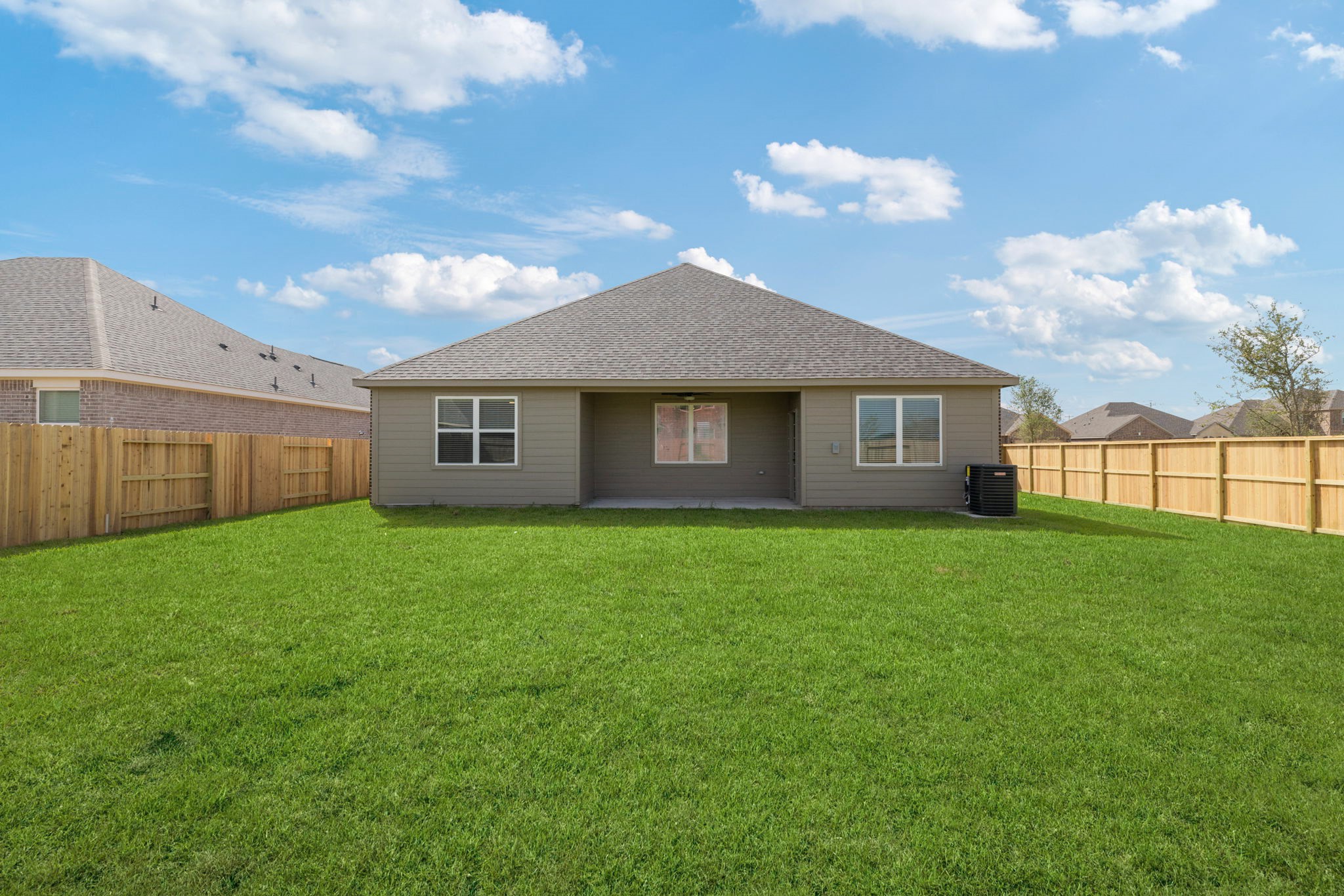 2908 Fair Wind Lane Property Photo 13