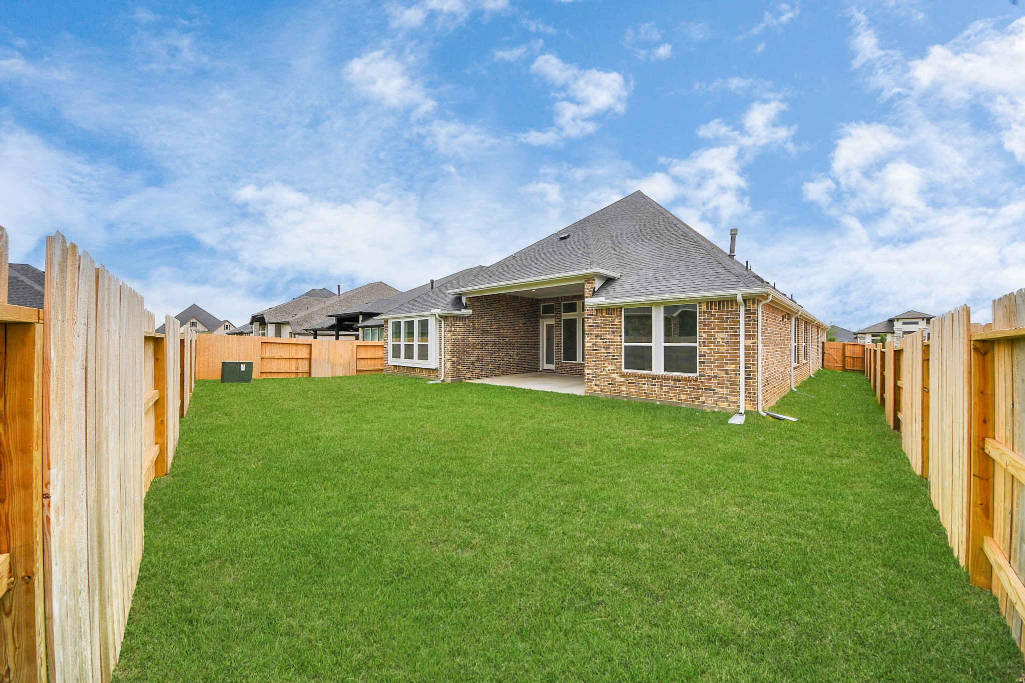 19722 Silver Saddle Lane Property Photo 8