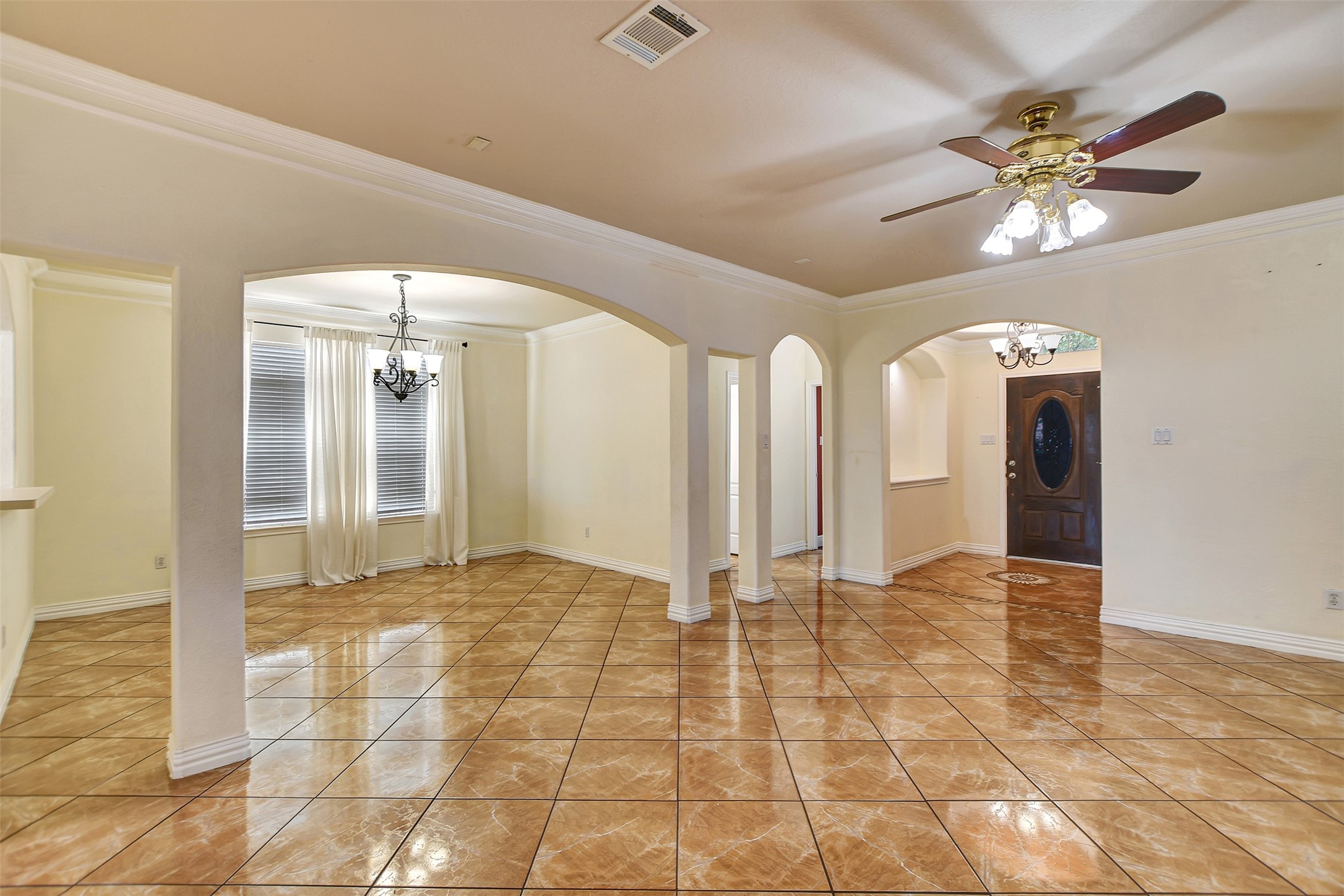 10011 Gil Jr Lane Property Photo 11