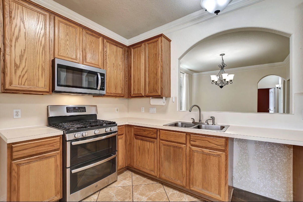 10011 Gil Jr Lane Property Photo 18