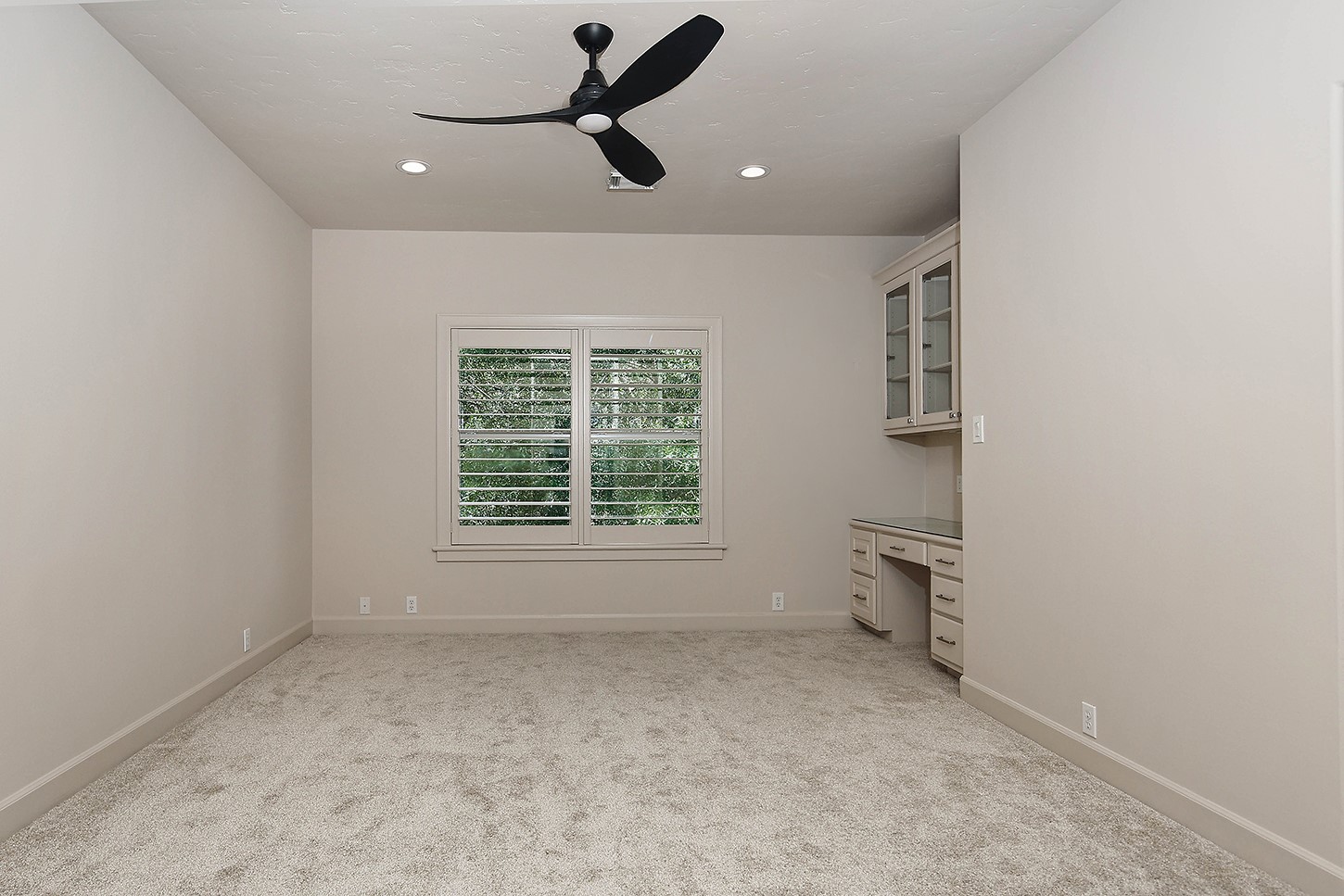 74 Batesbrooke Court Property Photo 28