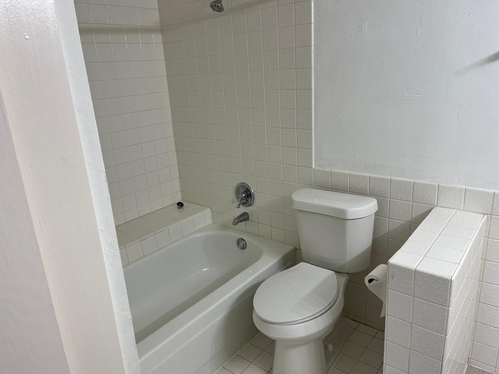 2816 S Bartell Drive 34 Property Photo 5