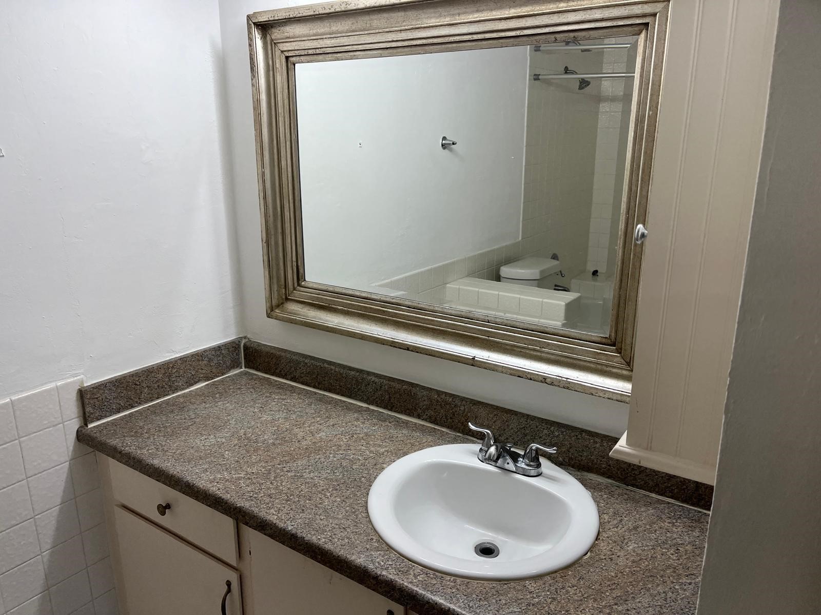2816 S Bartell Drive 34 Property Photo 10