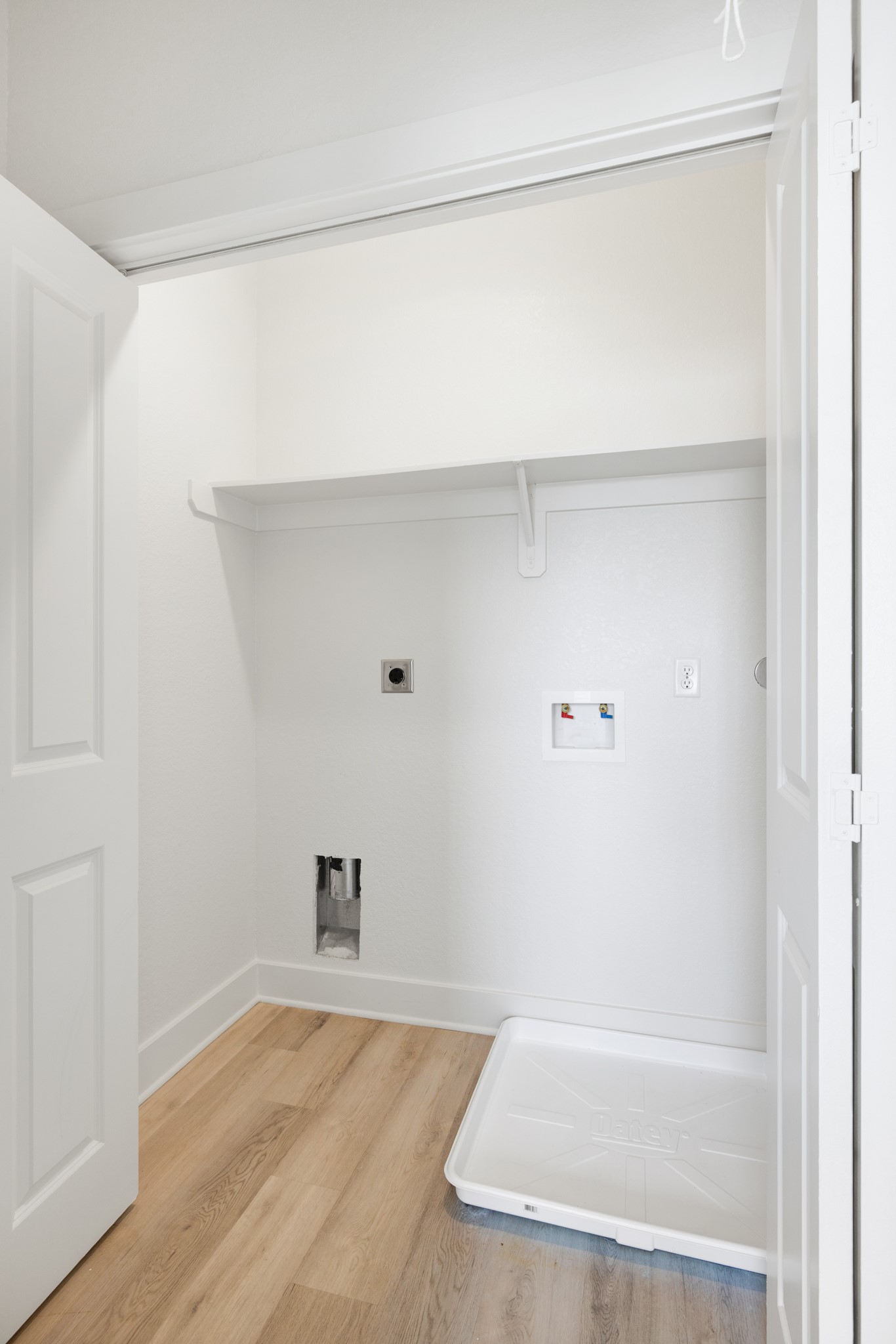 1115 32nd Street B Property Photo 13