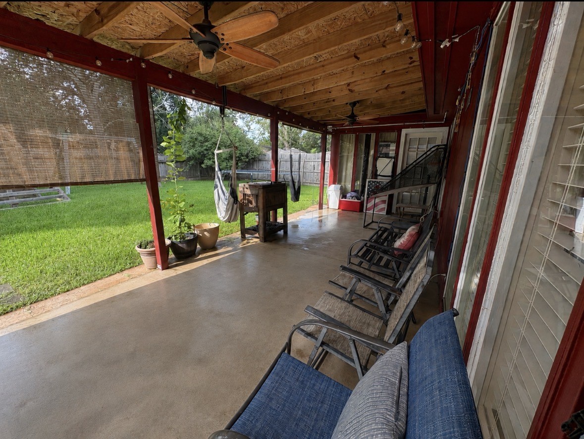 815 Redway Lane Property Photo 11