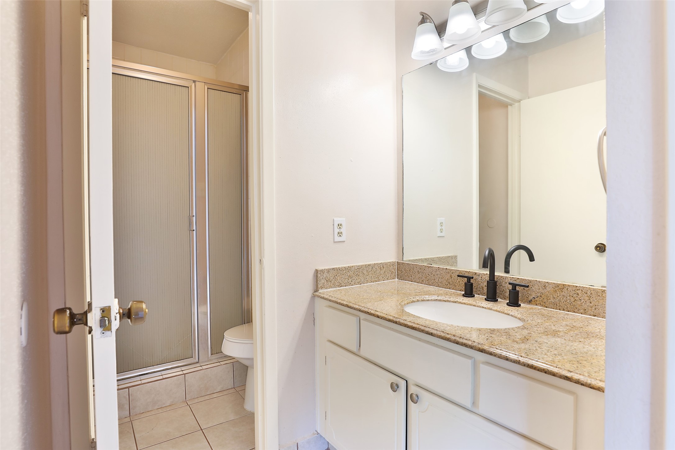 5005 Georgi Lane 144 Property Photo 18