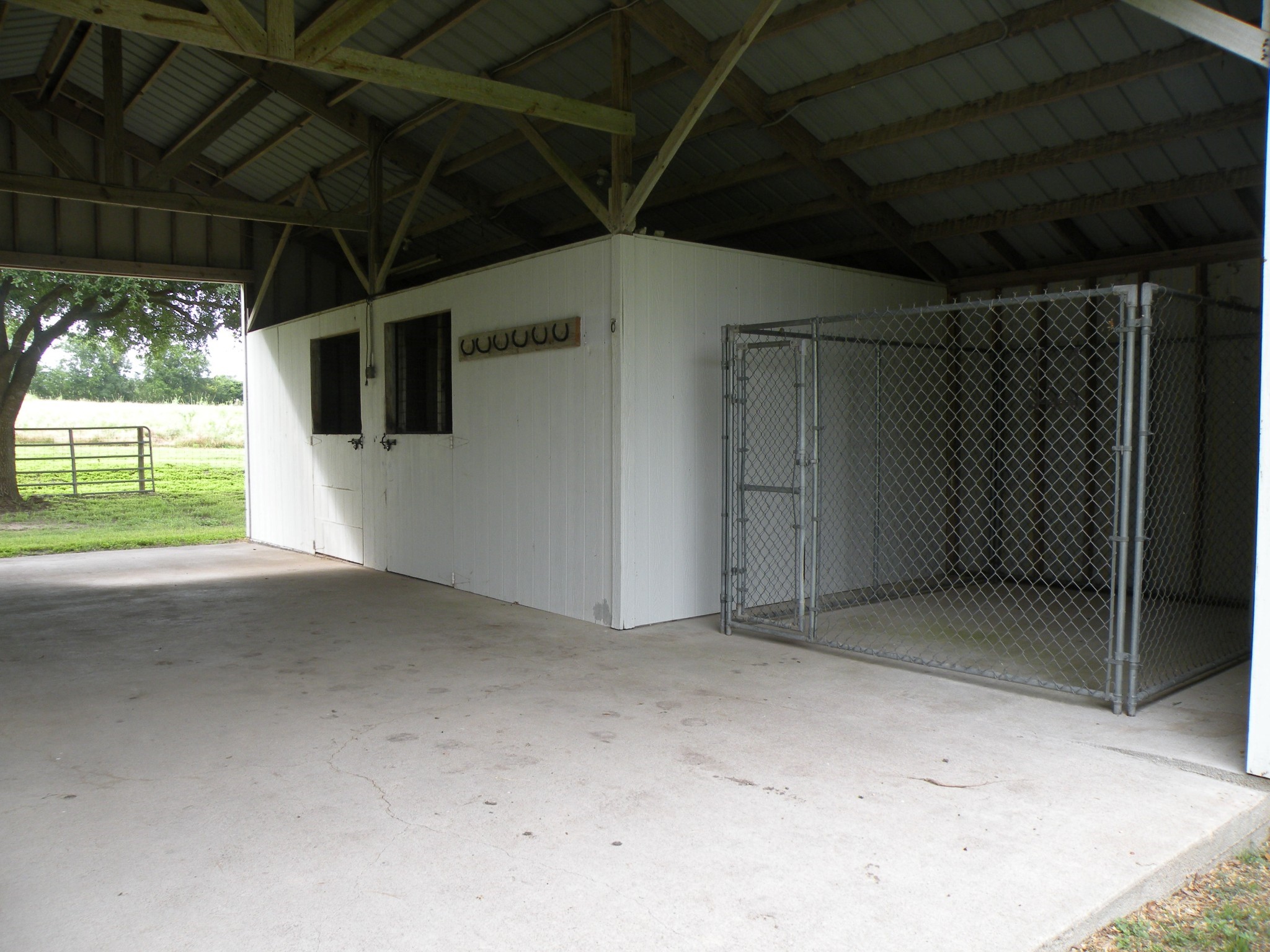 4077 Fm-949 Property Photo 5