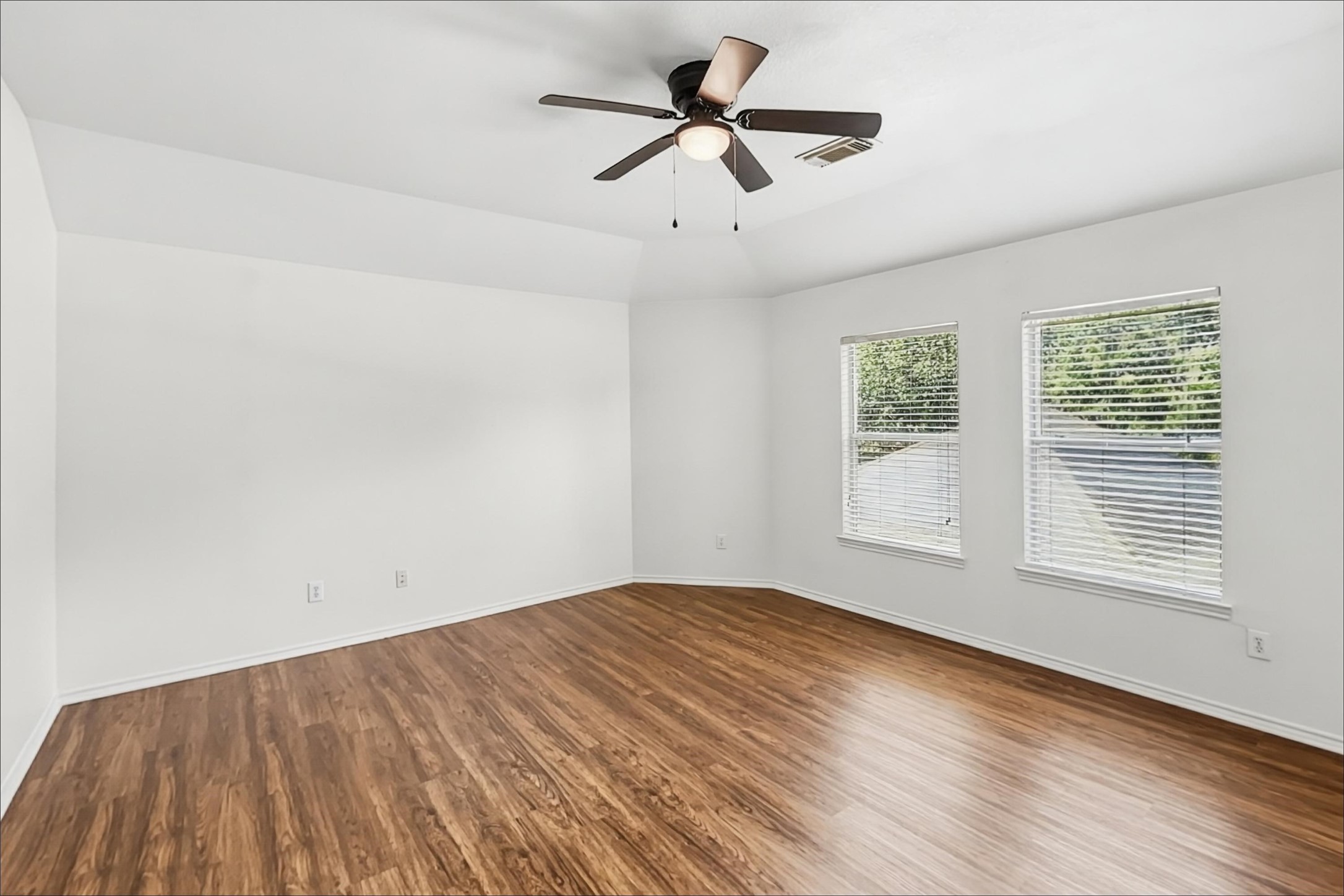11011 Pierce Valley Drive Property Photo 11