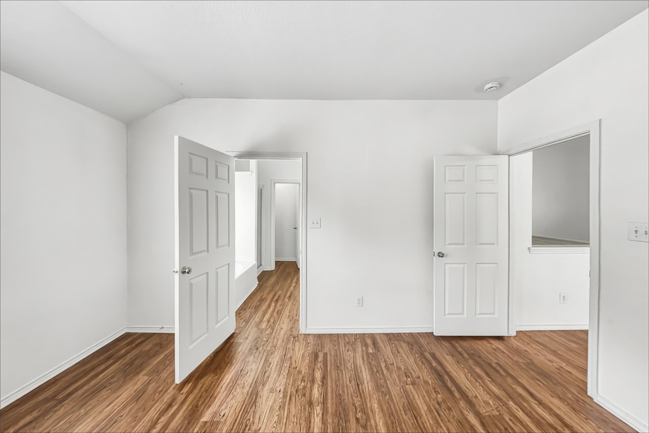 11011 Pierce Valley Drive Property Photo 12