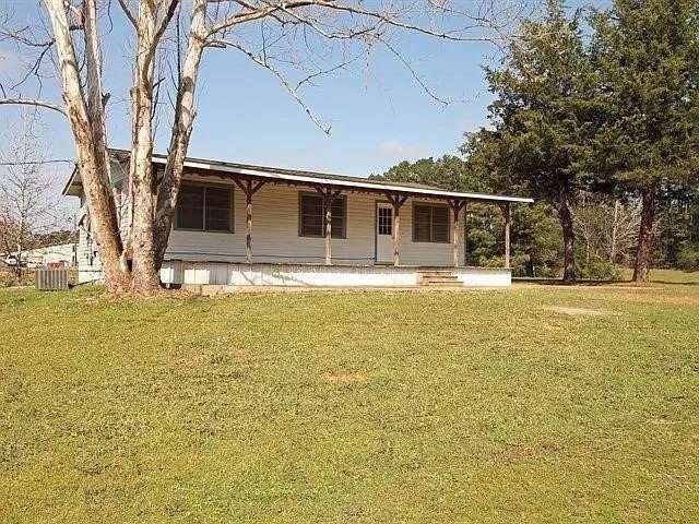 943 State Highway 103 W Property Photo 4
