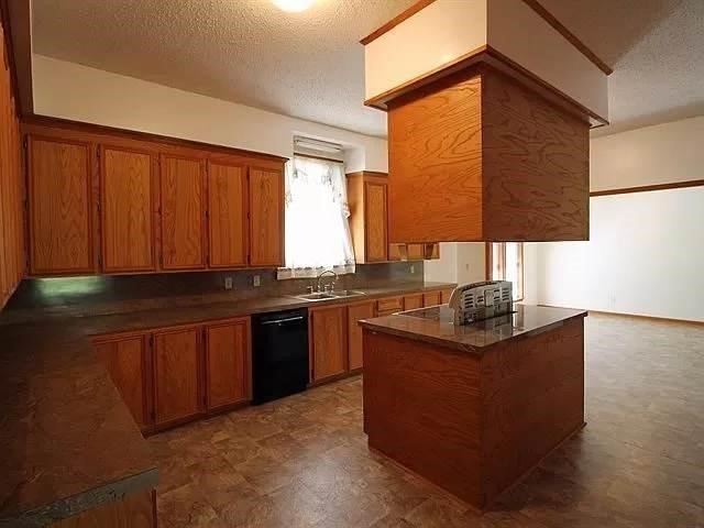 943 State Highway 103 W Property Photo 10