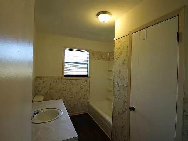 943 State Highway 103 W Property Photo 26