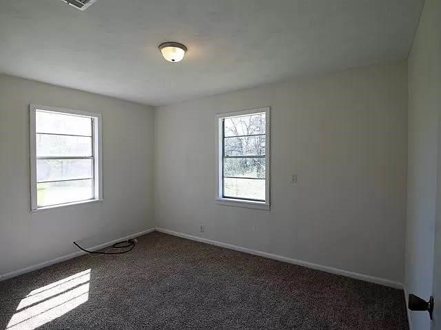 943 State Highway 103 W Property Photo 27