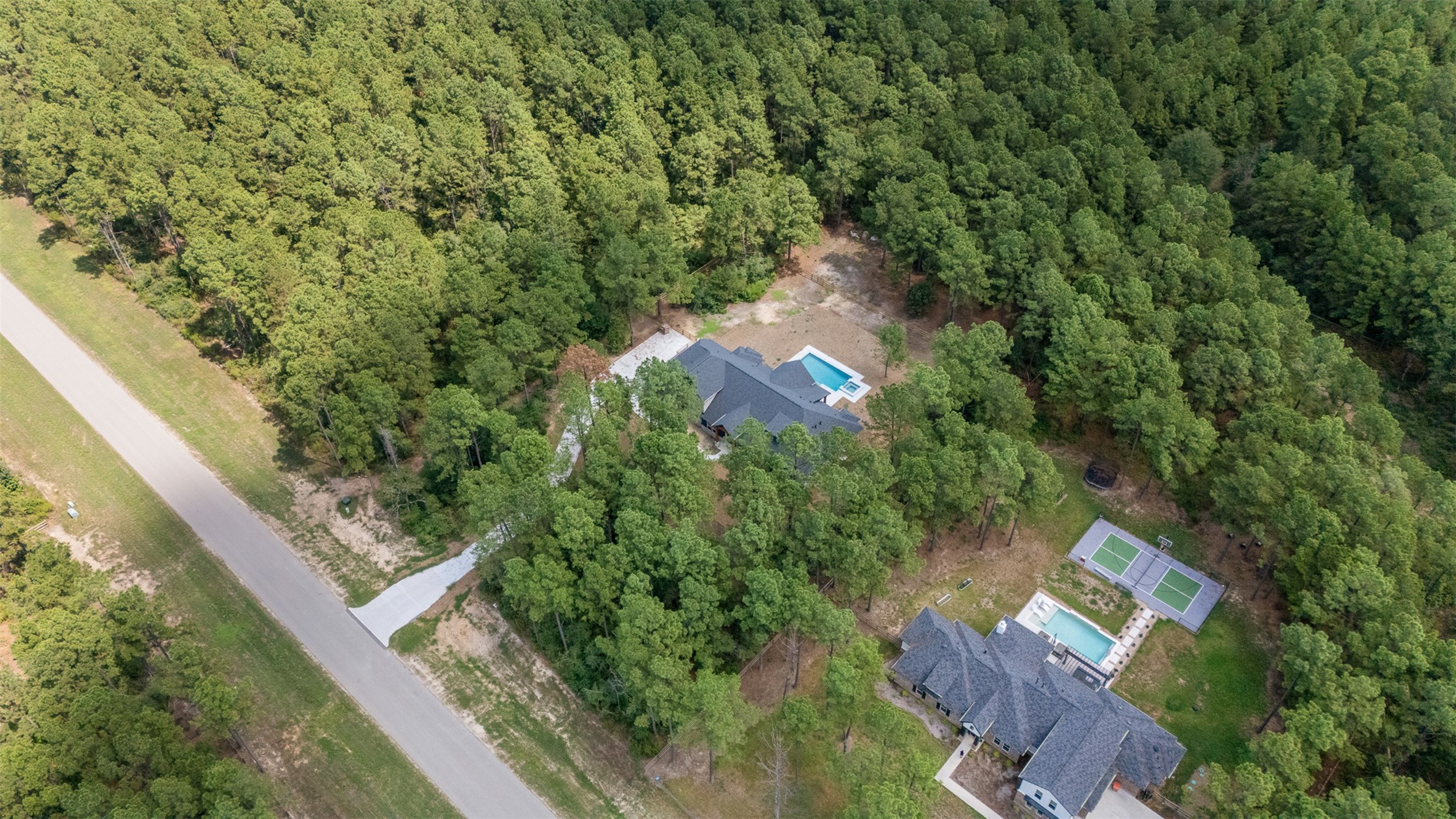 15646 Forest Grove Drive Property Photo 12