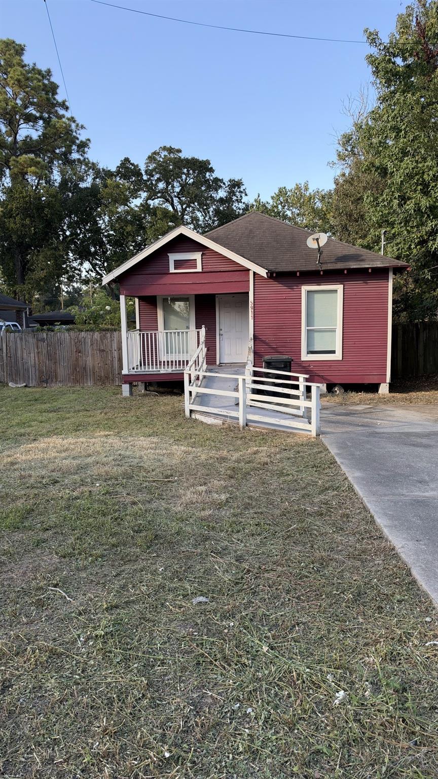 5911 Mayle Street, Houston Tx 77016 Property Photo 1
