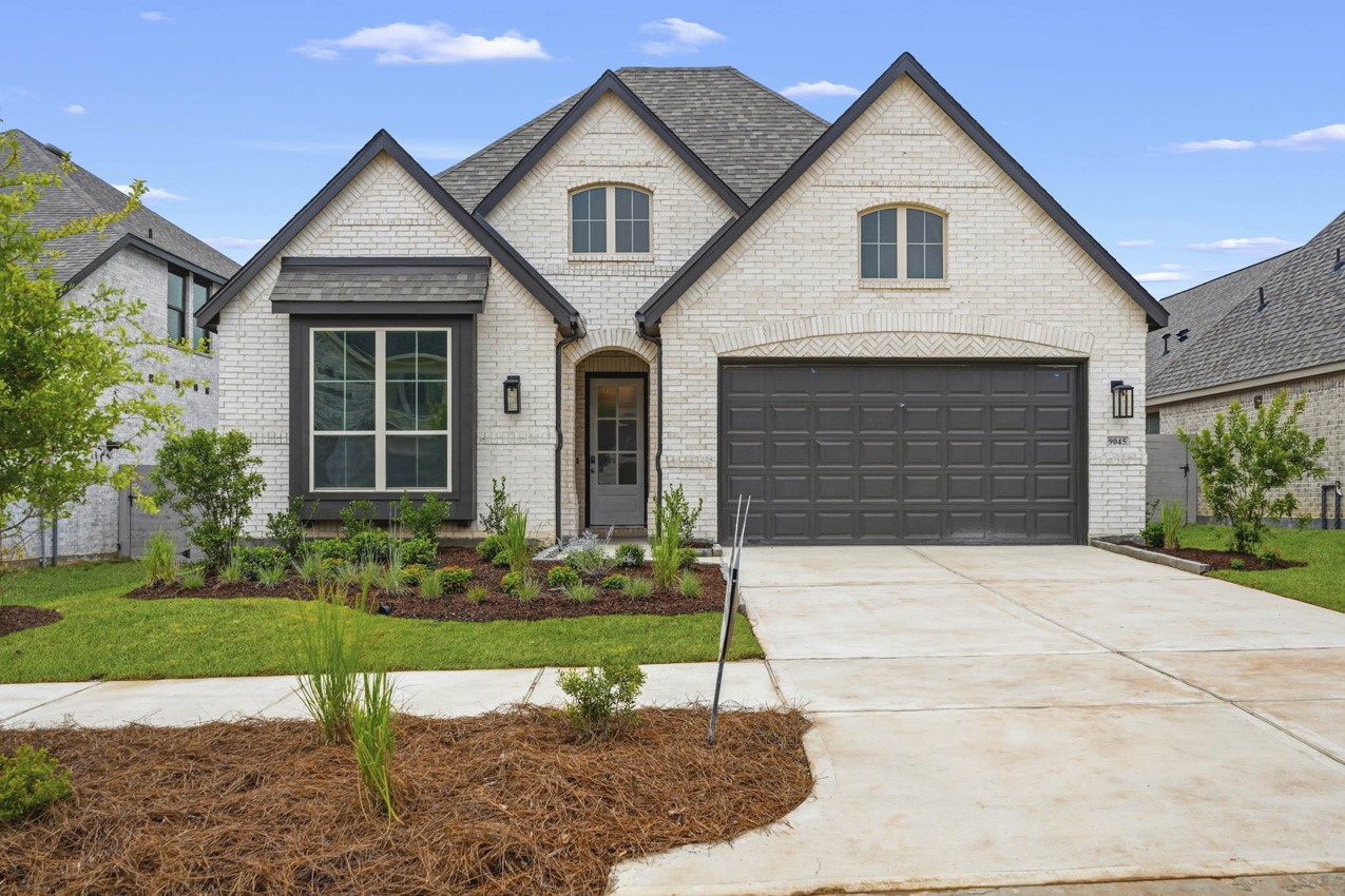9045 Babbling Brook Drive Property Photo 1