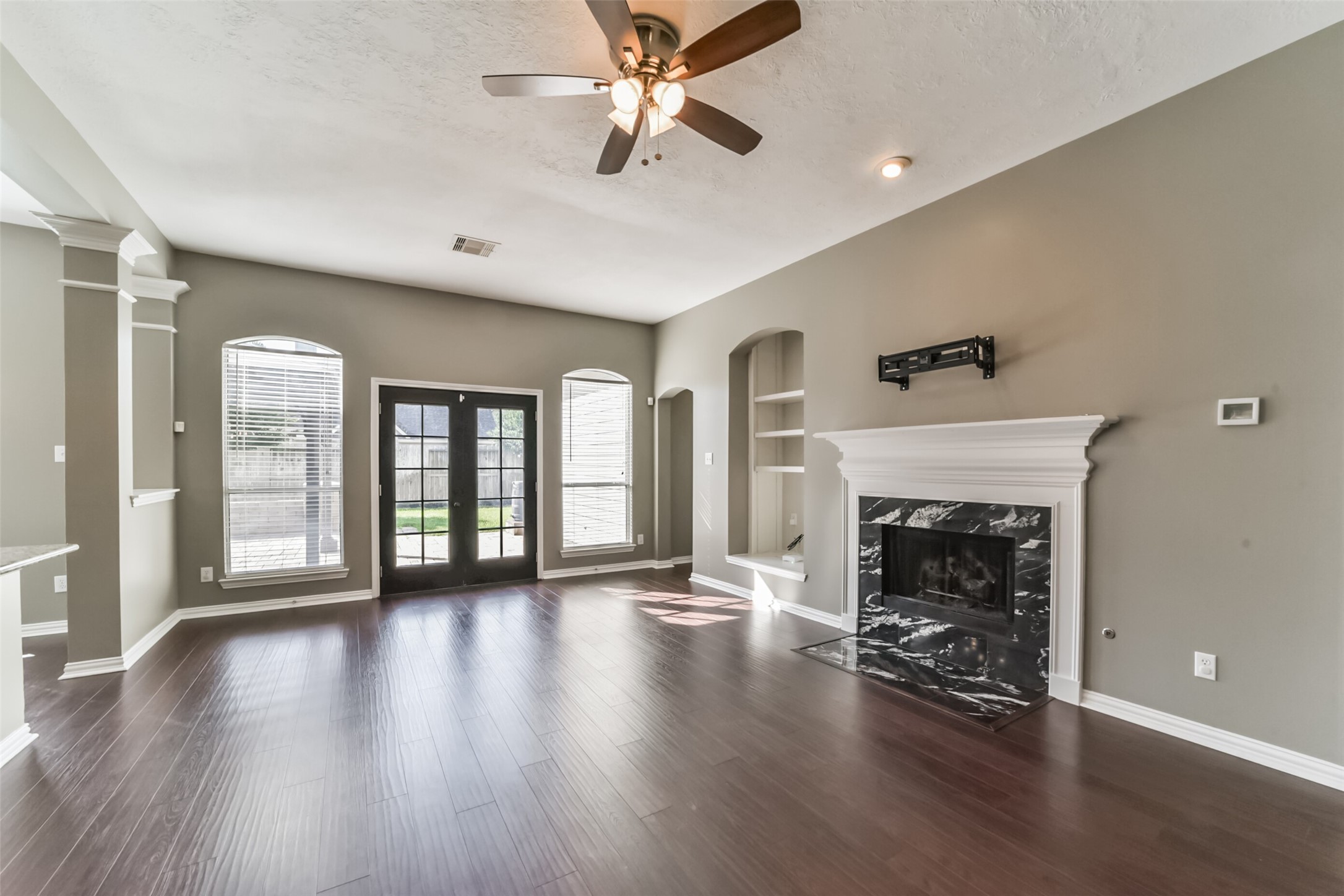 4822 Big Cedar Circle Property Photo 5