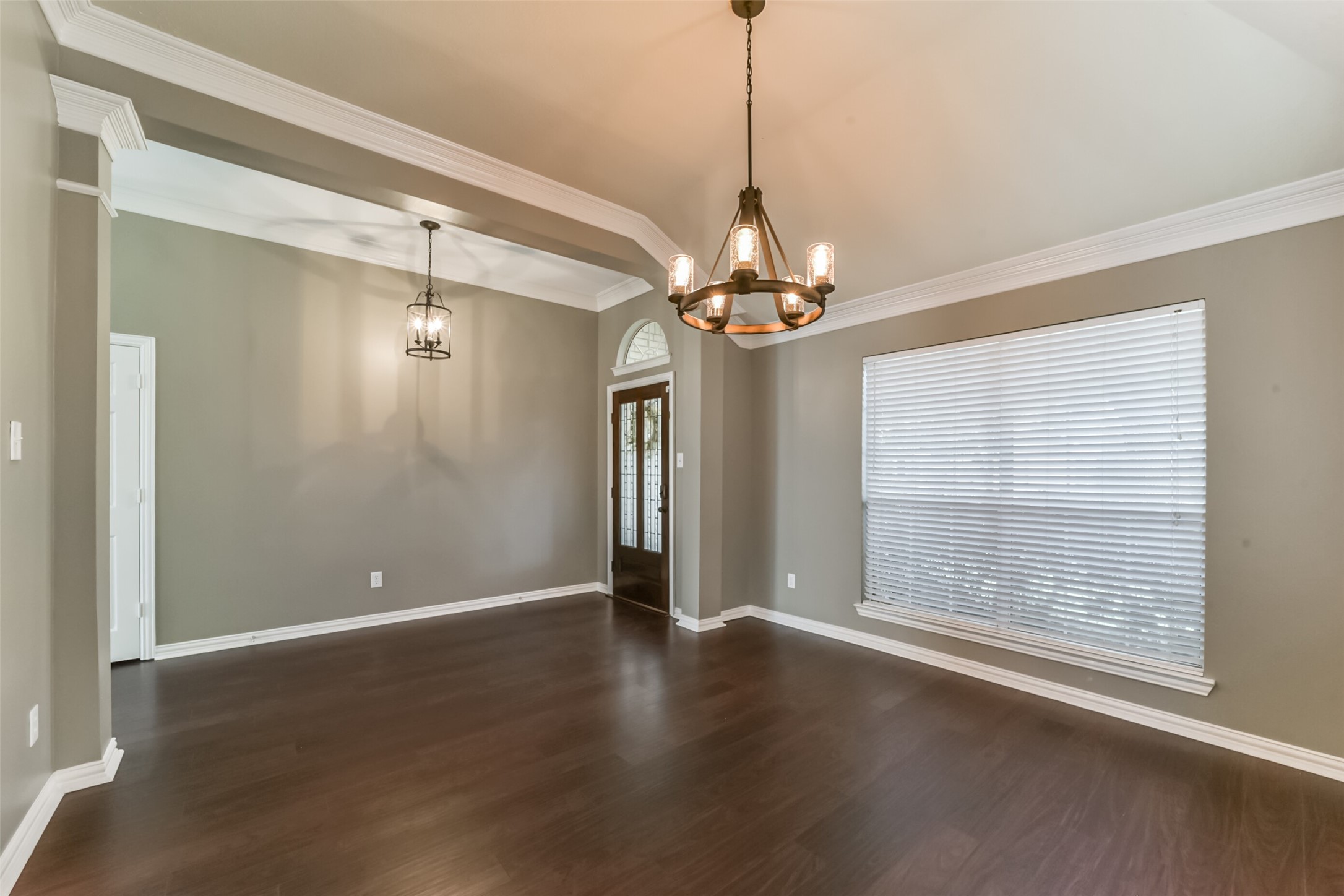 4822 Big Cedar Circle Property Photo 6