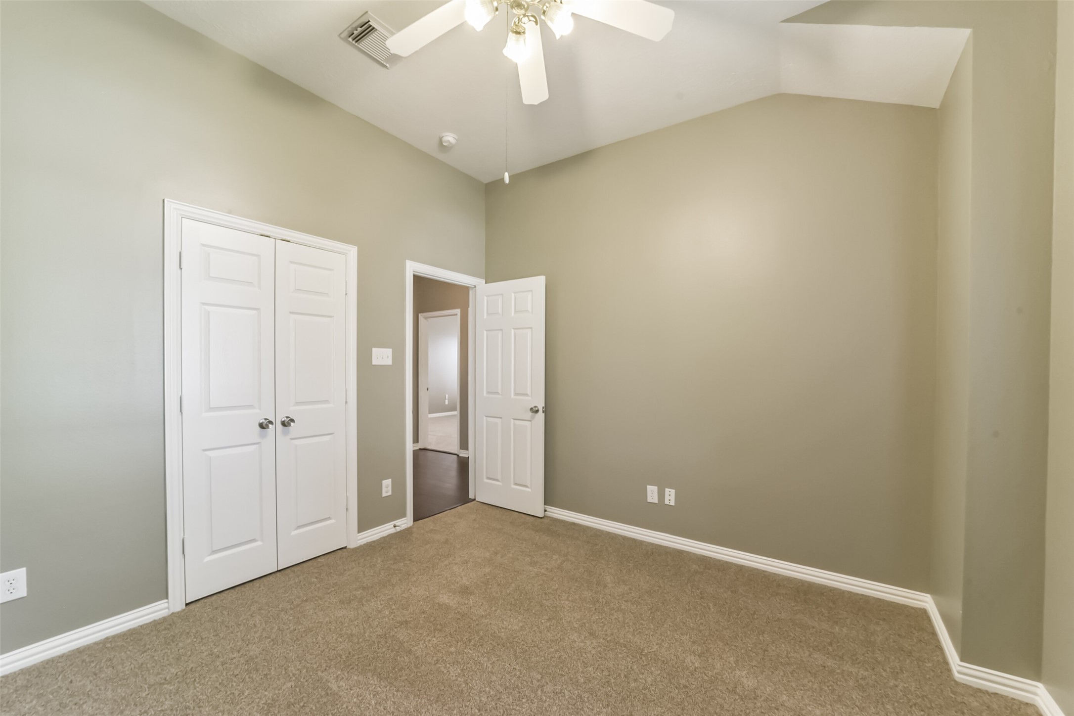 4822 Big Cedar Circle Property Photo 24