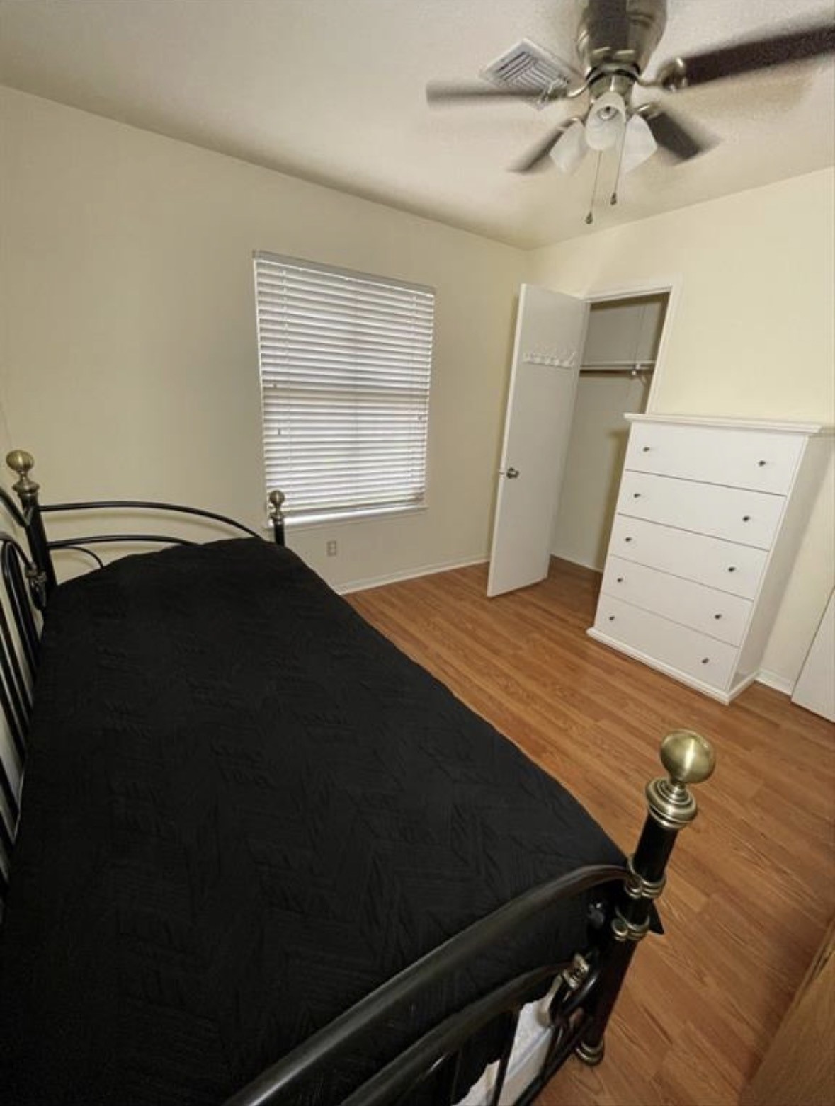 1323 River Rock Drive Property Photo 7