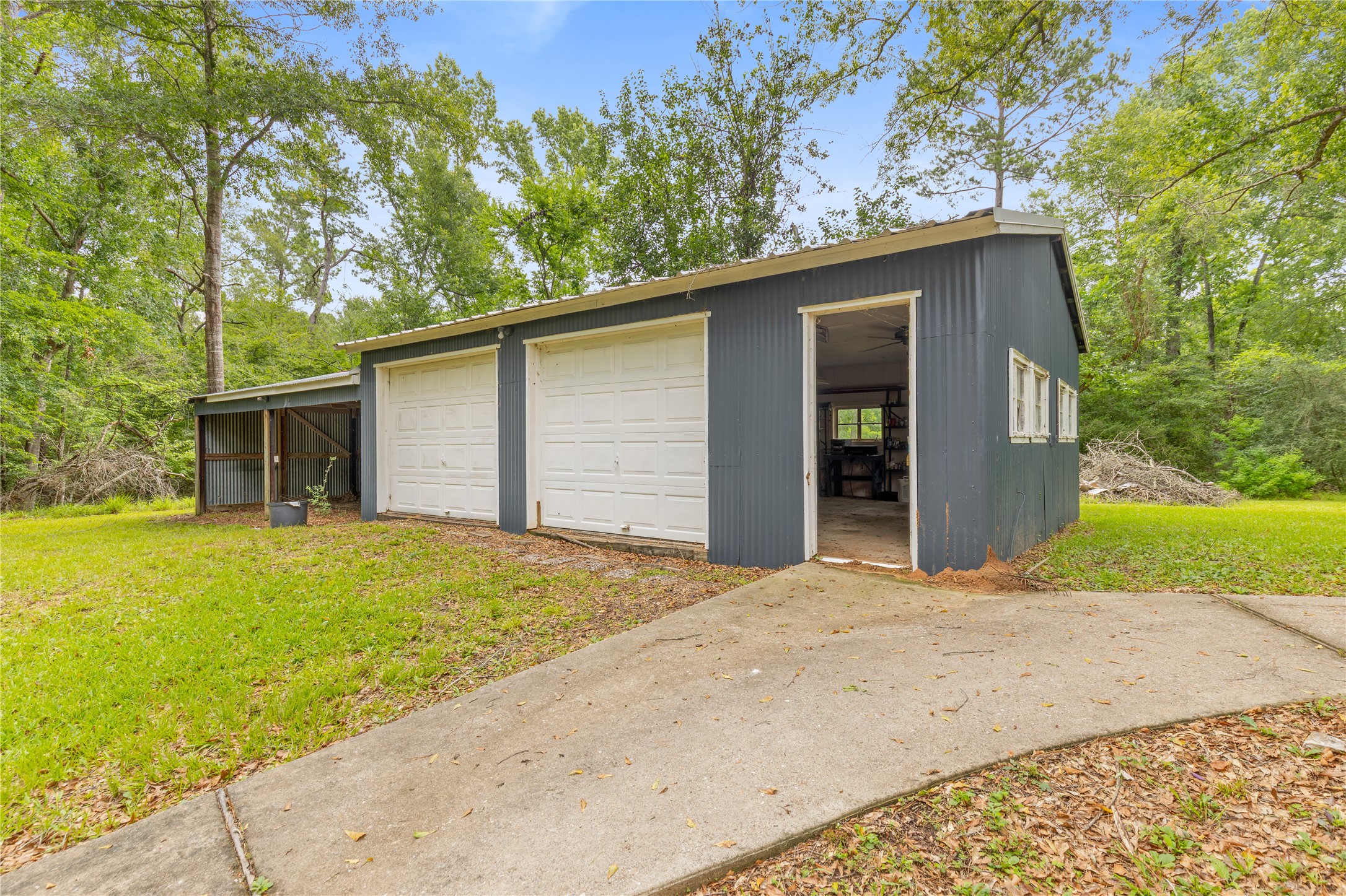 61 Southwood Forest Road Property Photo 31