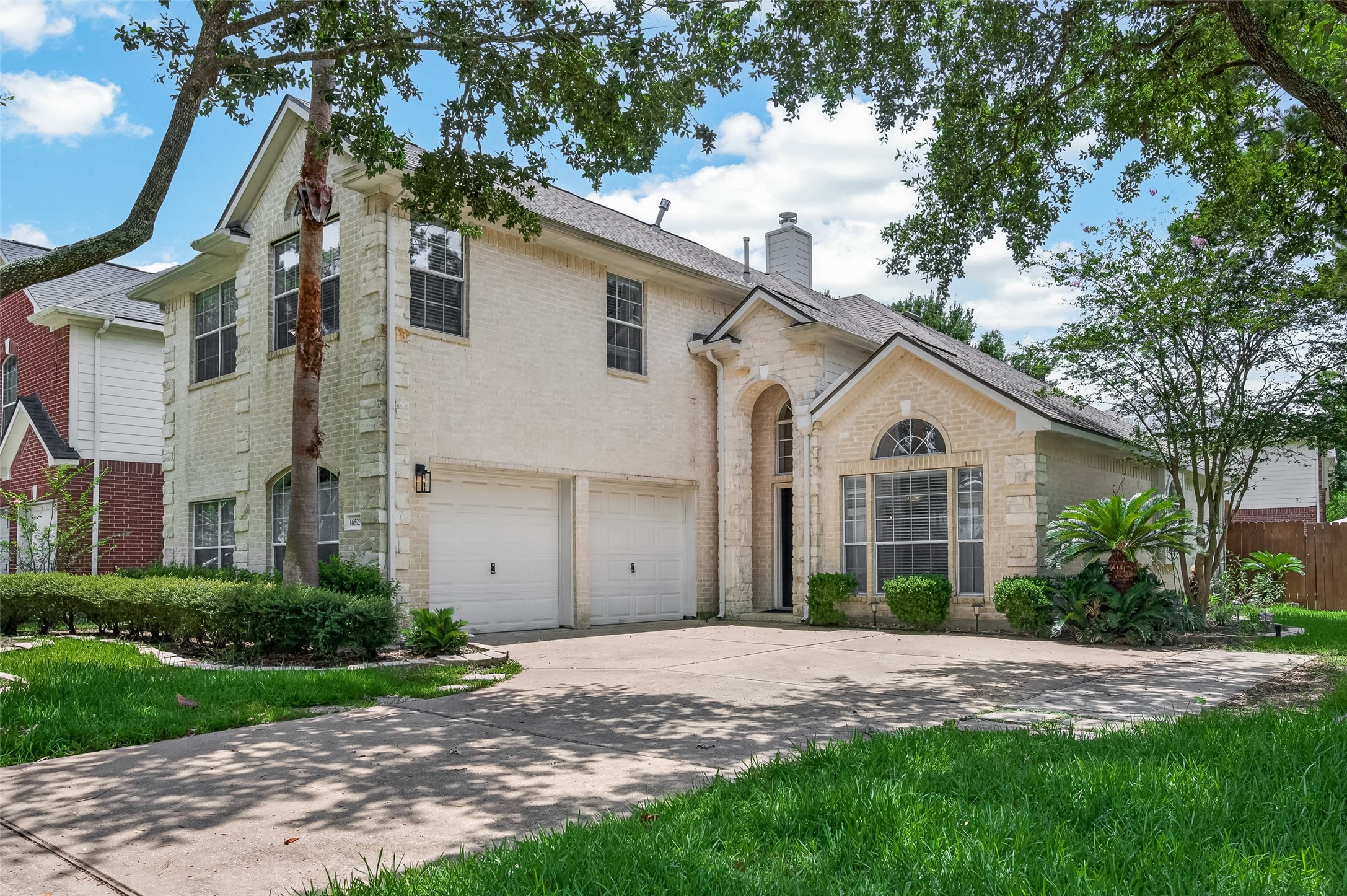 16523 Wax Mallow Drive Property Photo 4
