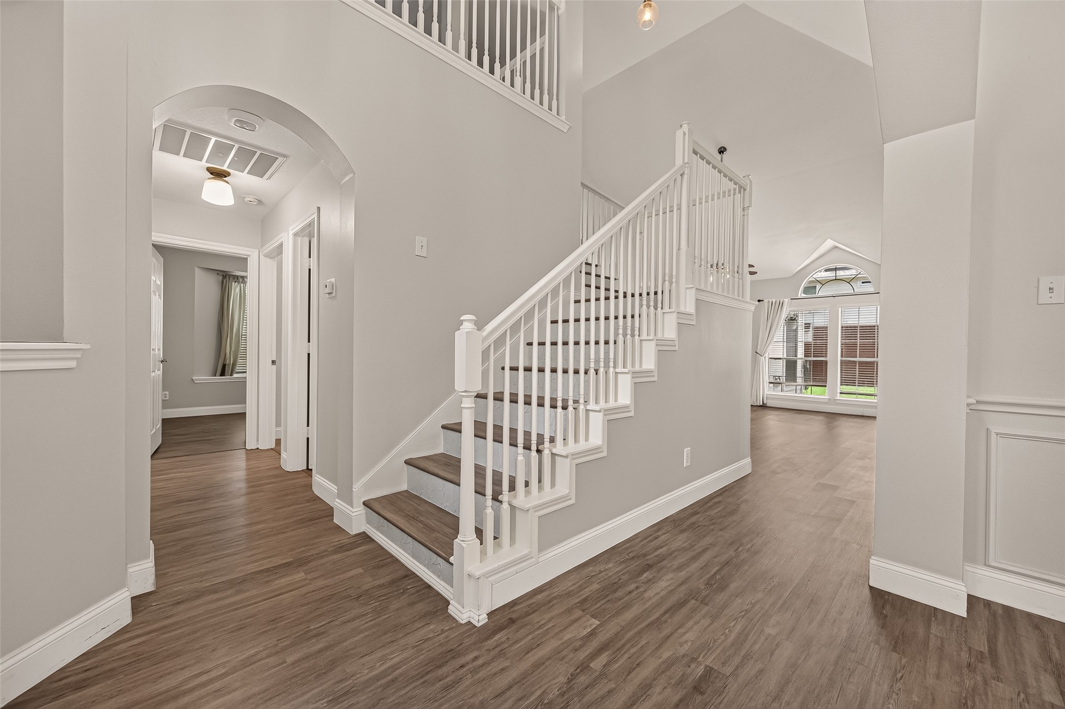 16523 Wax Mallow Drive Property Photo 6