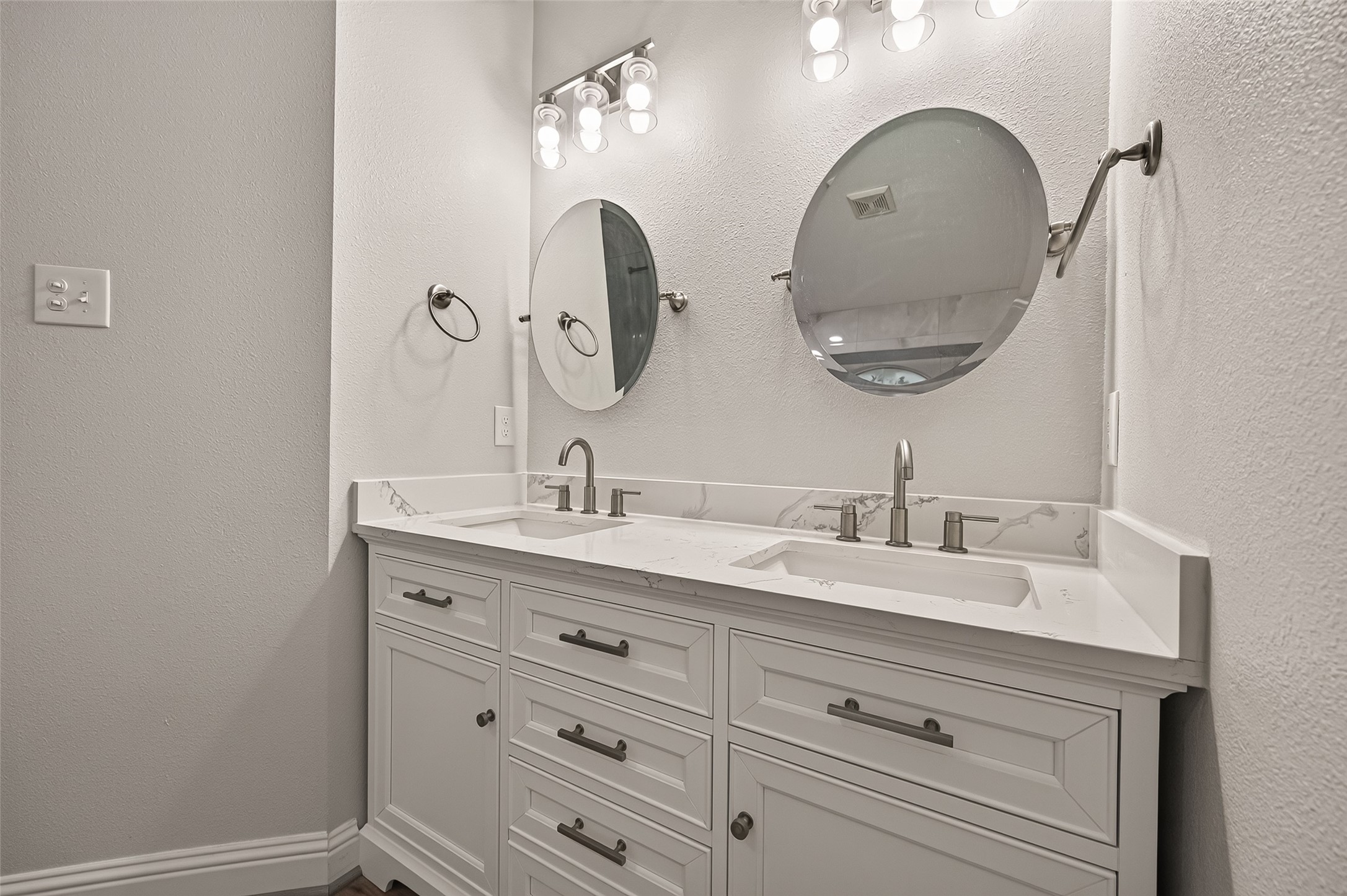 16523 Wax Mallow Drive Property Photo 41