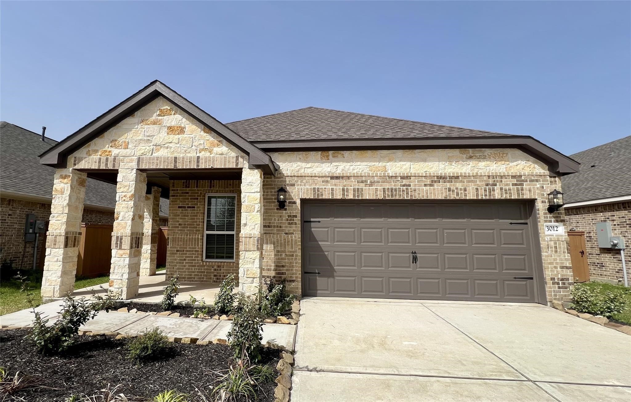 3012 Myrtle Sunset Drive Property Photo 1
