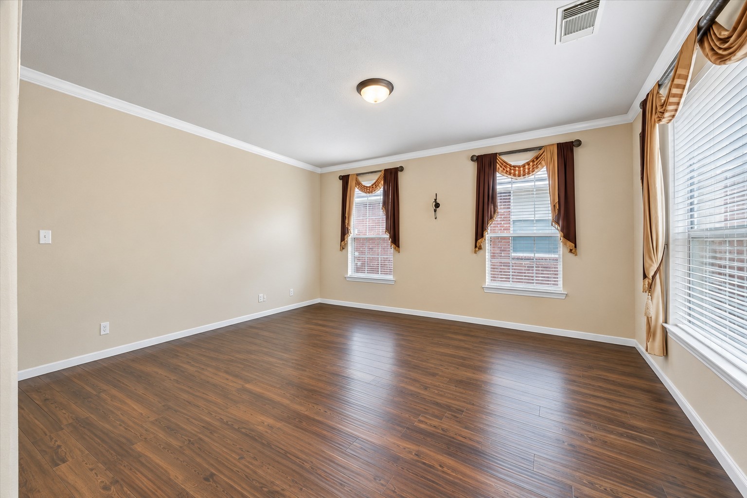 13703 Hudson Court Property Photo 13