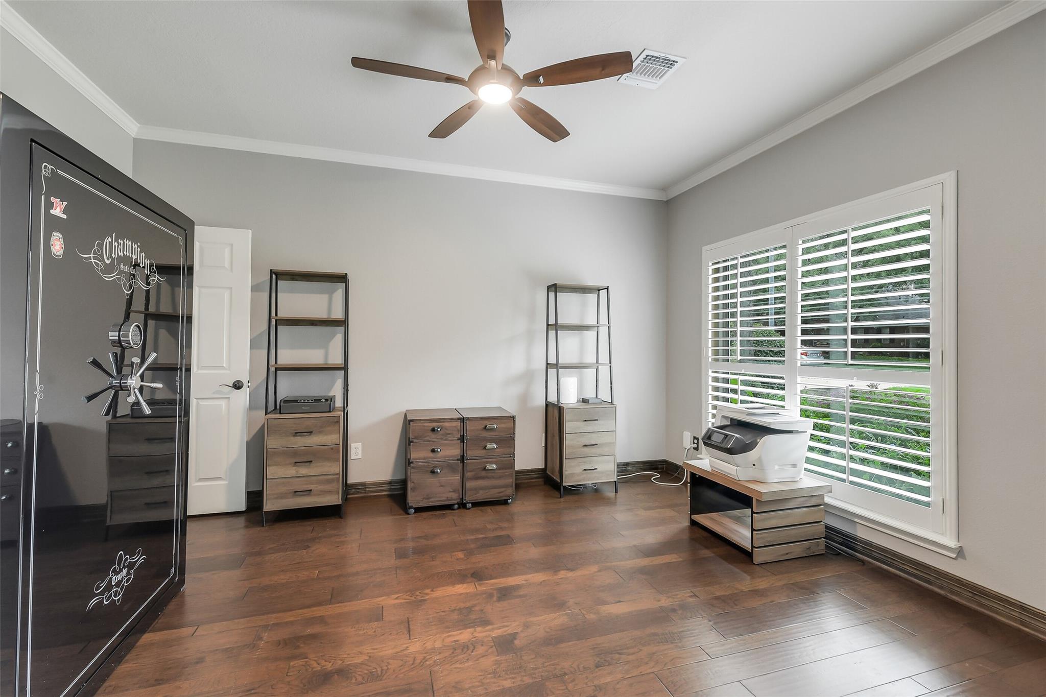 723 Forest Lane Drive, Conroe Tx 77302 Property Photo 16